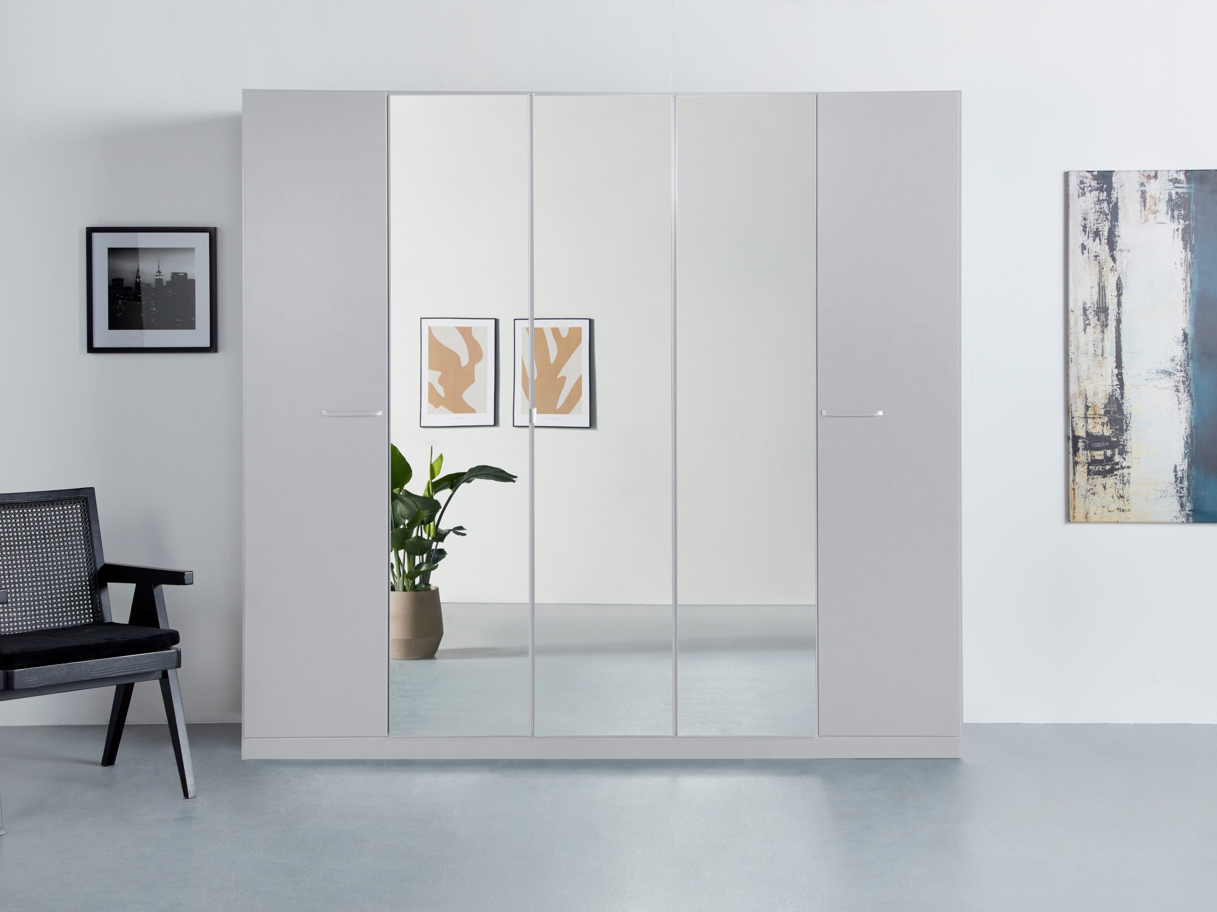 rauch Drehtürenschrank »Kleiderschrank Schrank Garderobe TOPSELLER OTELI inkl. Inneneinteilung«, mit 3 Innenschubladen extra Böden optional mit Spiegel MADE IN GERMANY