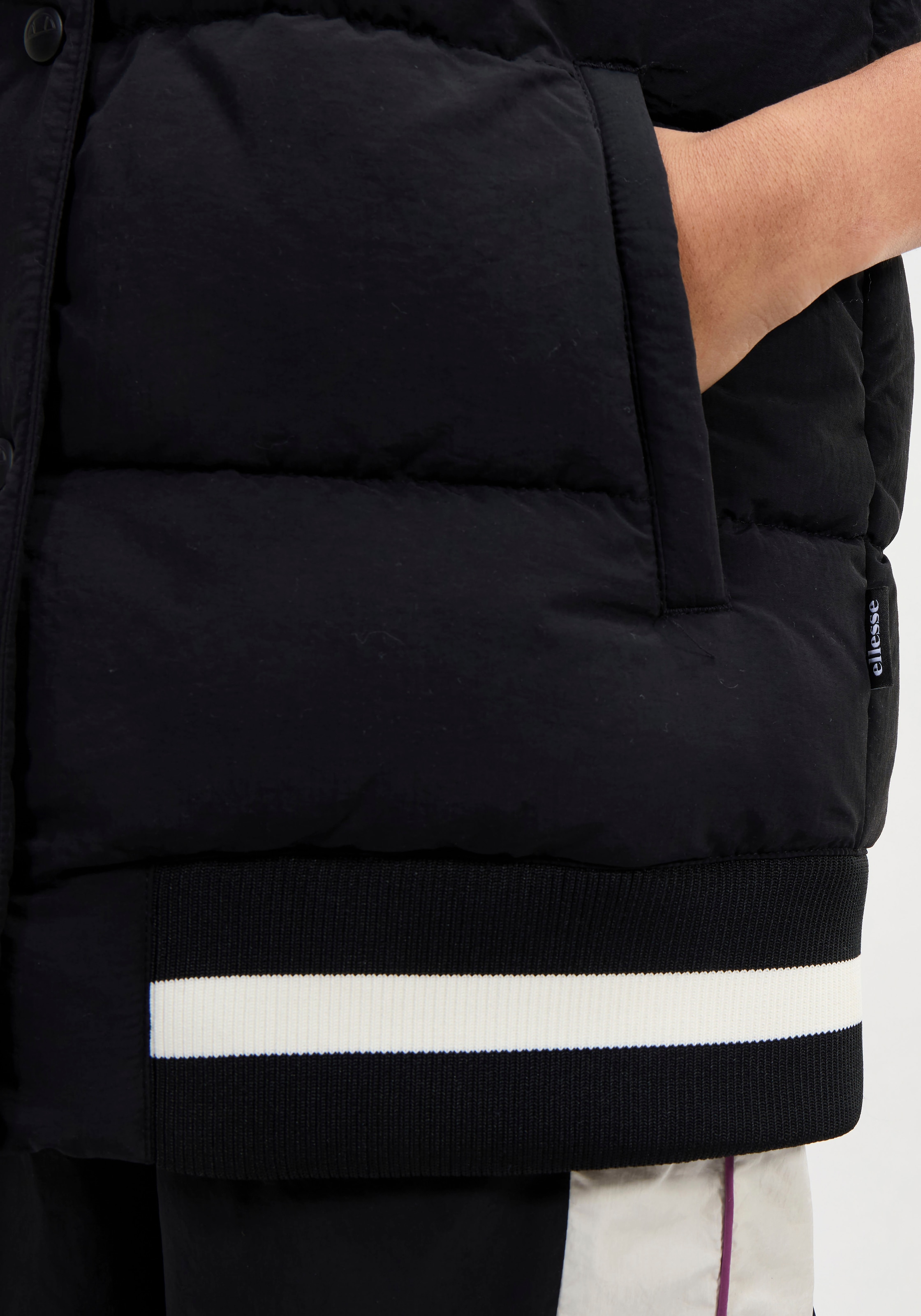 Ellesse Steppweste »MATSSON GILET« mit hohem Stehkragen, aus Polyamid