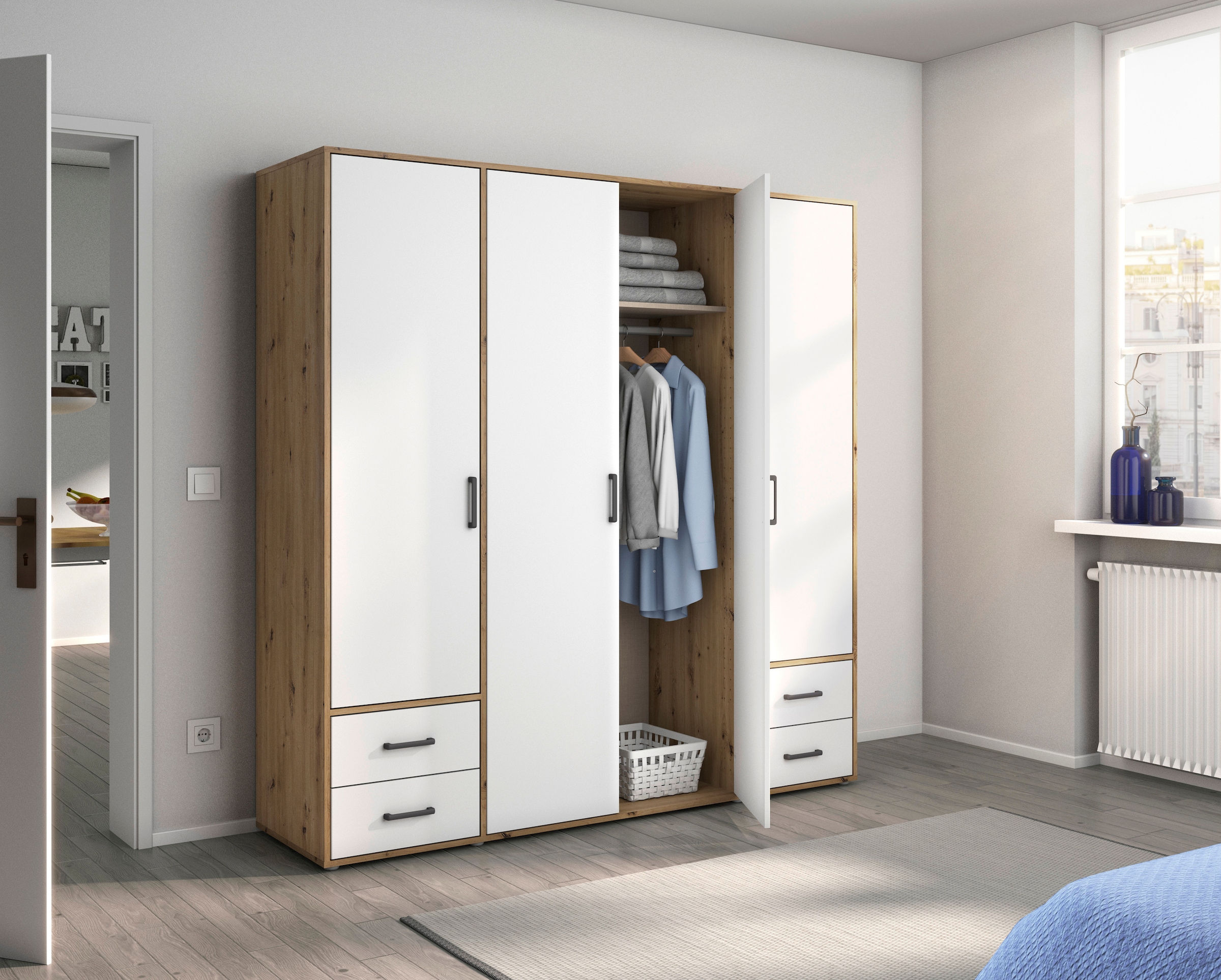 rauch Drehtürenschrank »Voyager, Kleiderschrank mit Außenschubkästen, Garderobe«, (in 3 verschiedenen Ausstattungen BASIC/CLASSIC/PREMIUM), Made in Germany