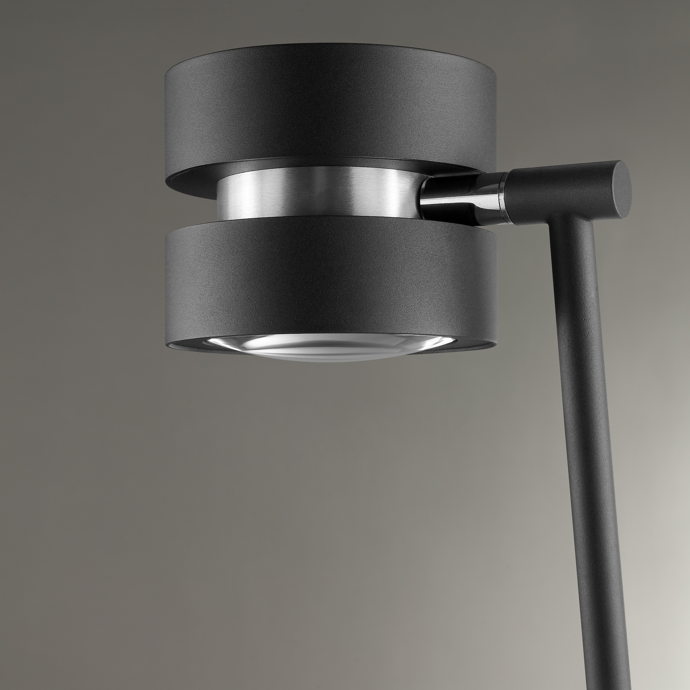 lumiCouture LED Stehlampe »Glow Sphere« LED-Modul 1 Stk. Warmweiß Ø26 cm x 146 cm, 1200 lm, 2700K, Up Downlight, Aluminium/Glas, schwarz
