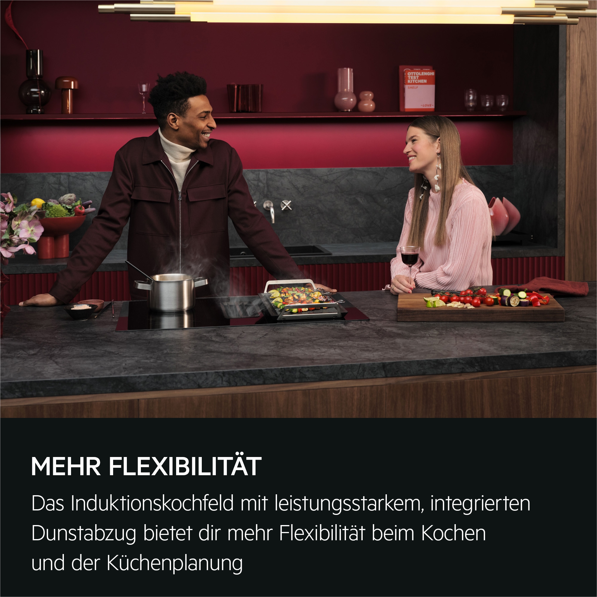 AEG Kochfeld mit Dunstabzug »TH84CB0FRB«, 4 individuell einstellbare Kochzonenregle