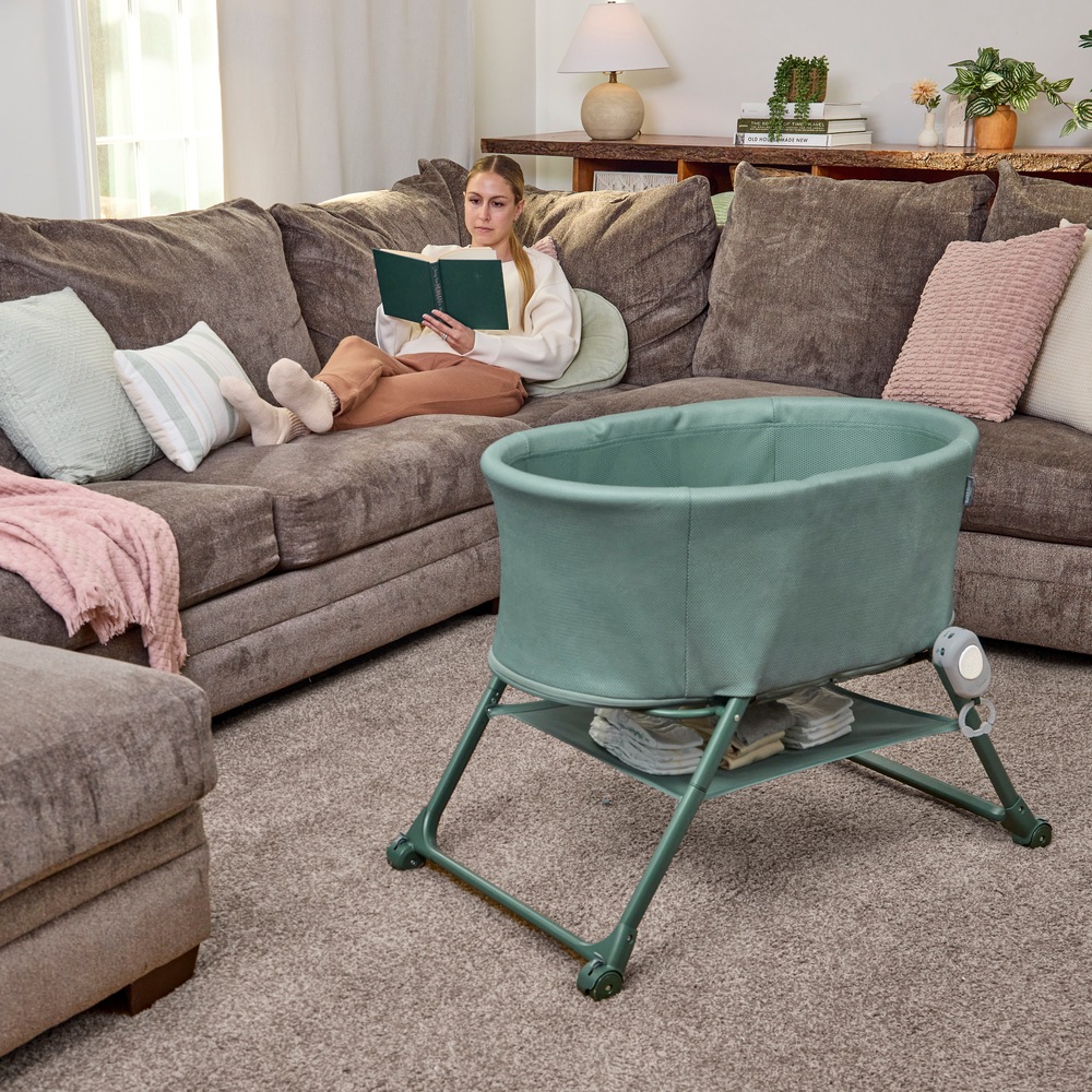 ingenuity Baby-Reisebett »Snooze & Stow™ Easy-Folding Bassinet, grün« faltbar