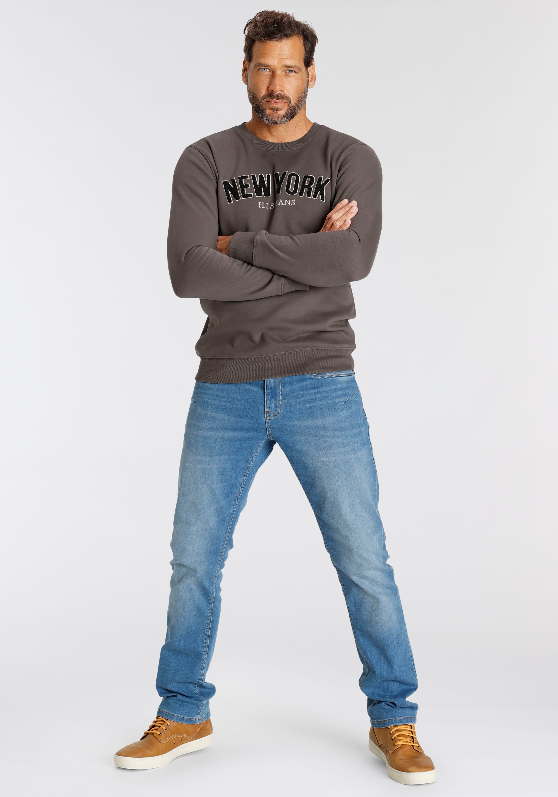 H.I.S Sweater, Langarm, lockere Passform, bestickte Optik, Rundhalsausschnitt