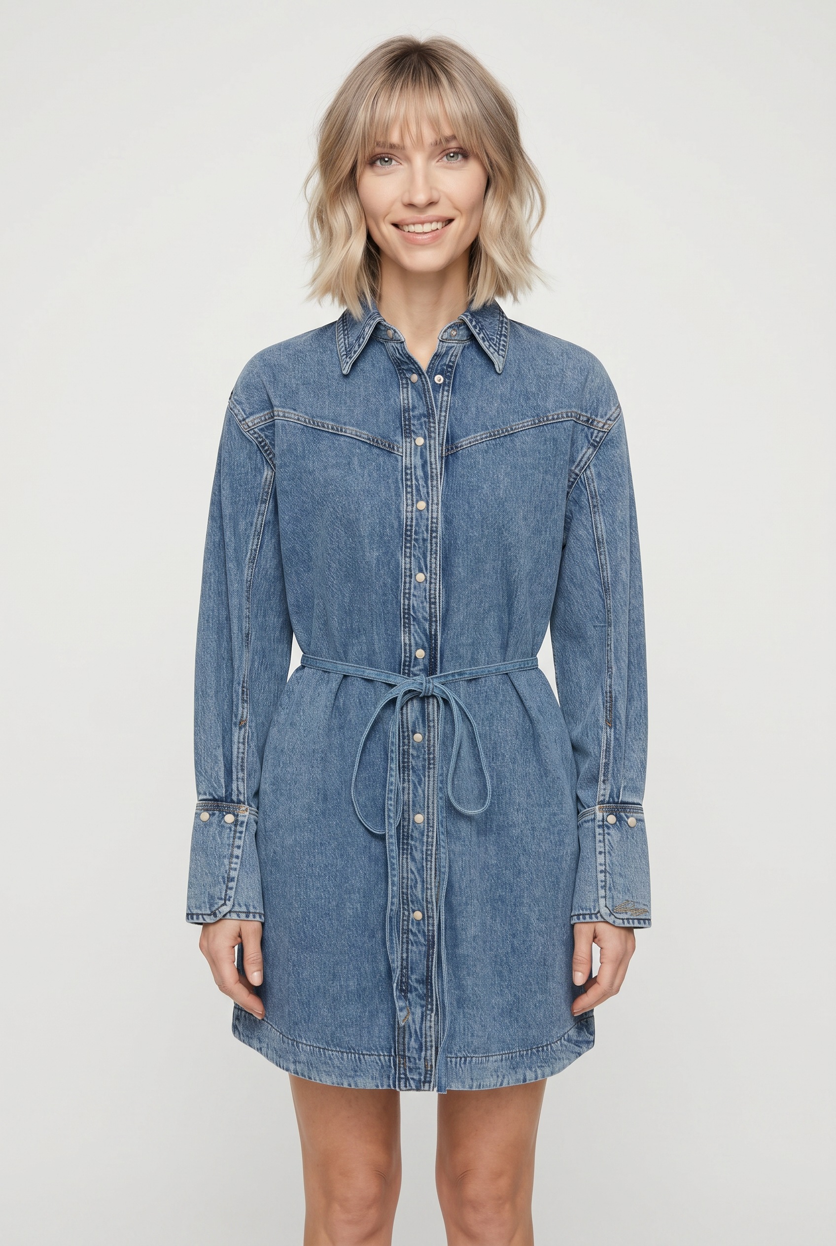 BOSS ORANGE Hemdblusenkleid »Shirtdress Premium Damenmode« Eingrifftaschen tailliert, Denim-Look