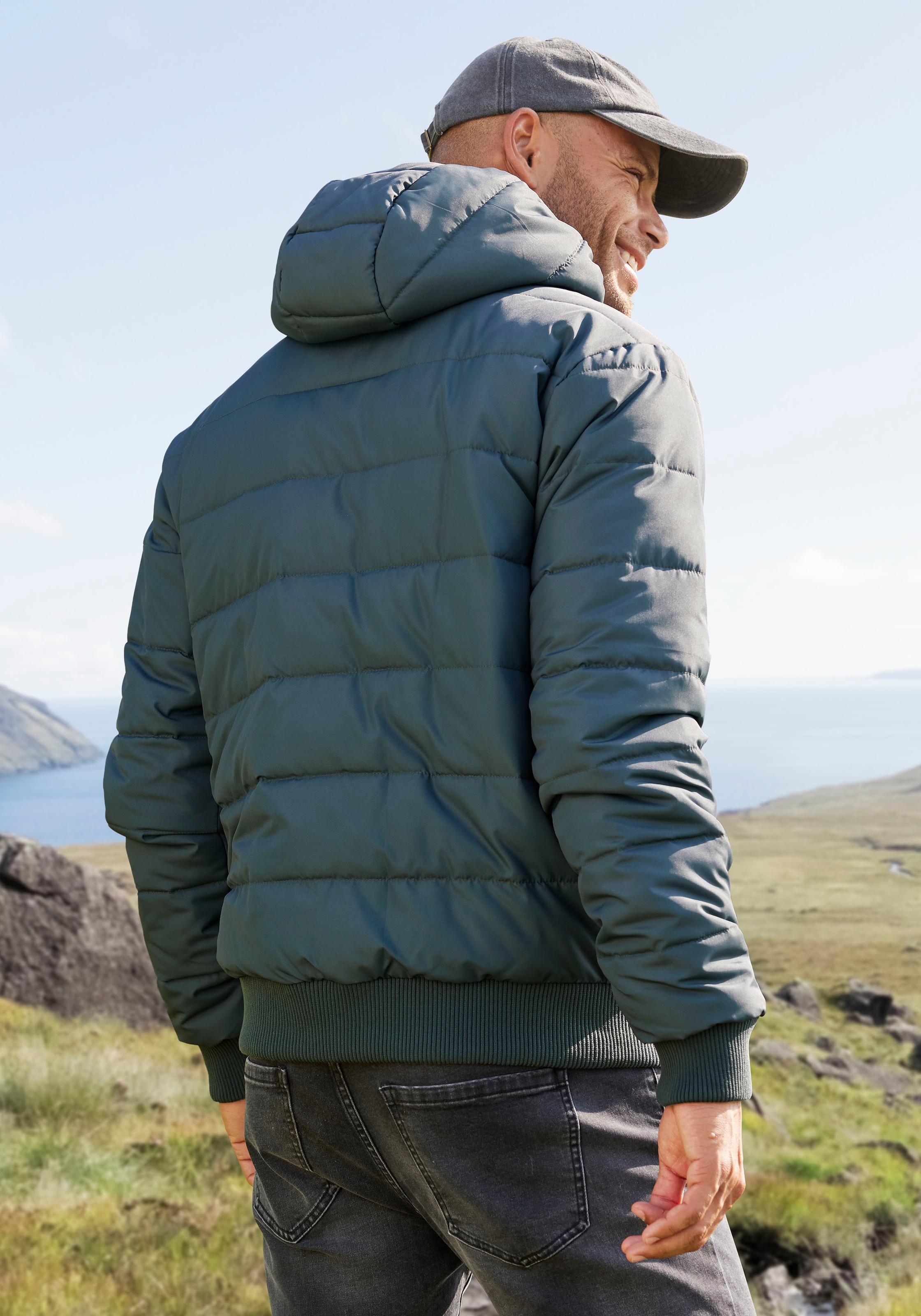 John Devin Steppjacke, mit Kapuze, Outdoorjacke mit Strickbündchen