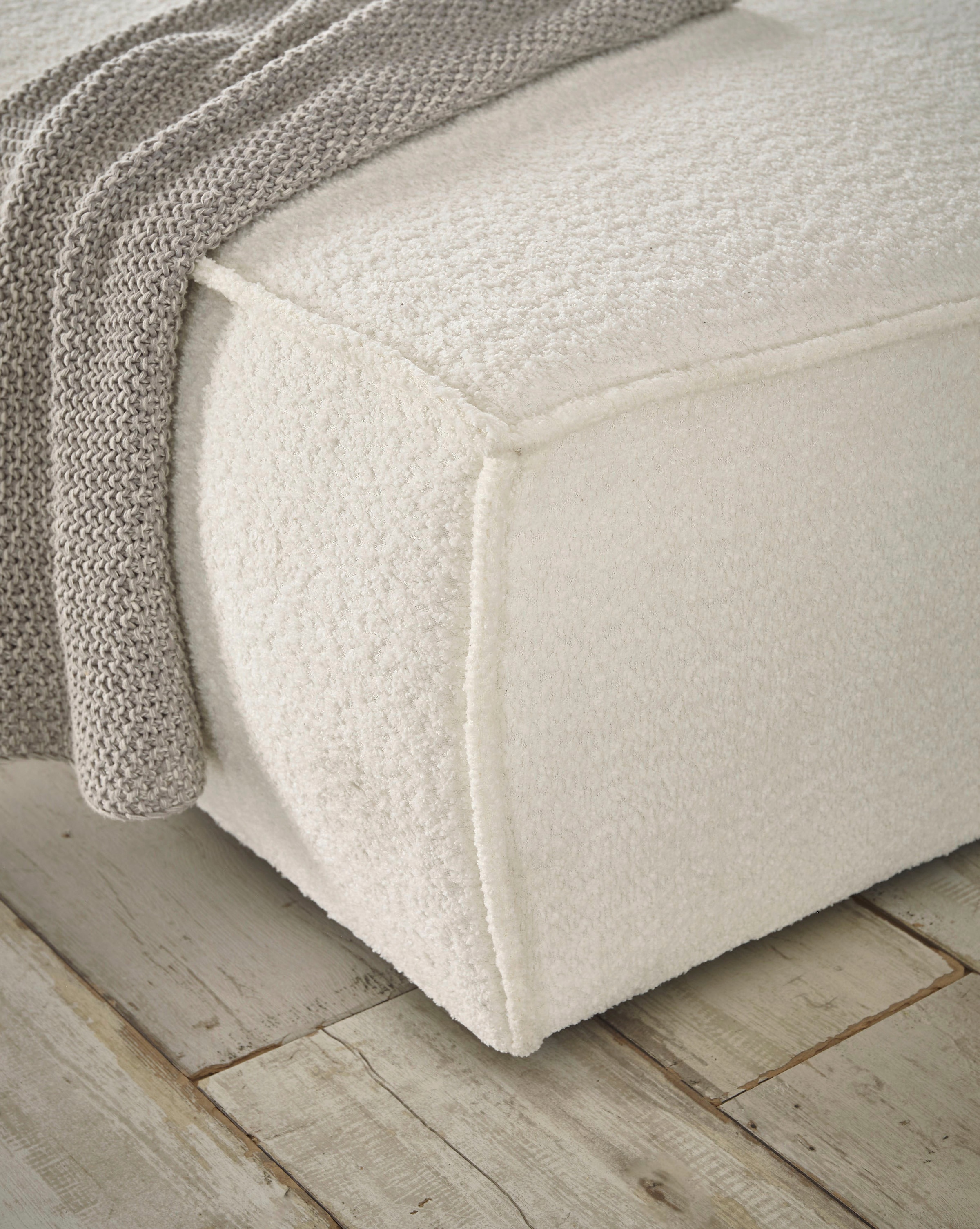 andas Wohnlandschaft »FINNLEY U-Form XXL 329 cm, Schlafsofa, Schlaffunktion m. Bettkasten«, (194/139 cm), Bouclé, Struktur und Cord