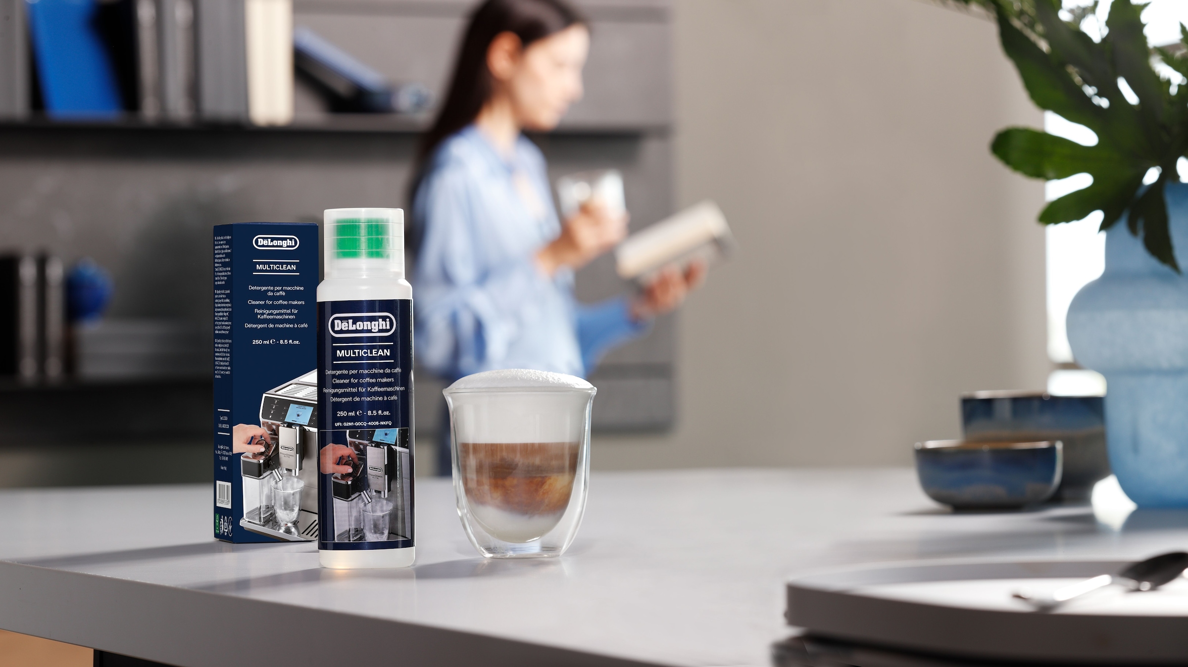 De'Longhi Milchkreislauf-Reiniger »DLSC550 Eco MultiClean« Auch für Außenflächen & abnehmbare Teile ihrer Kaffeemaschine geeignet