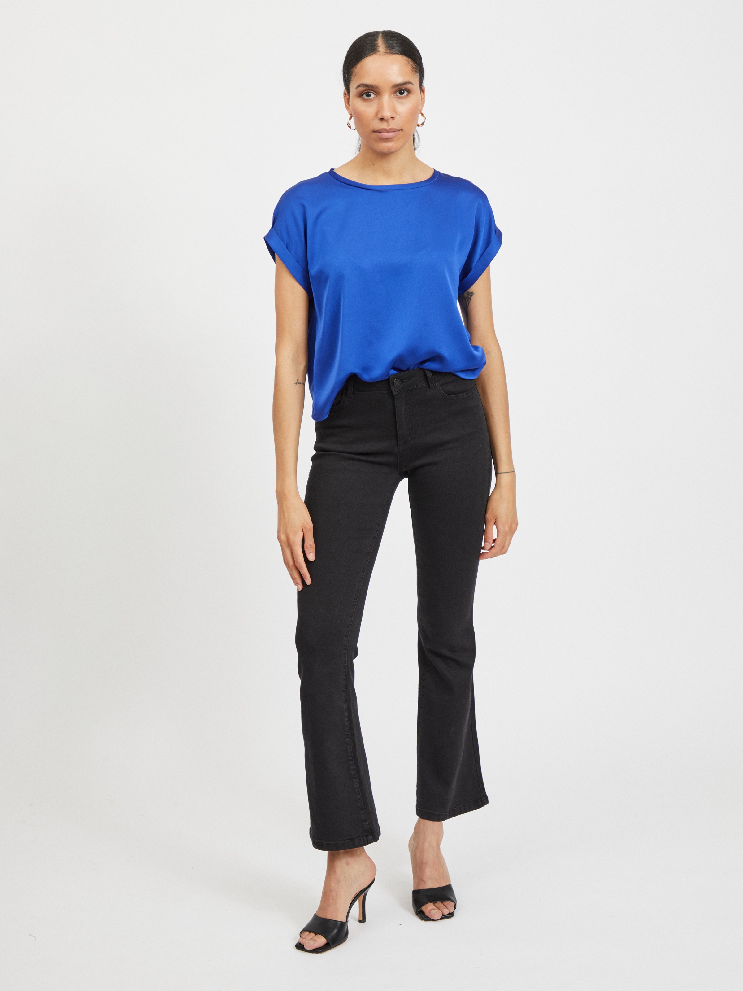 Vila Kurzarmshirt »VIELLETTE S/S SATIN TOP - NOOS«, Satin Optik