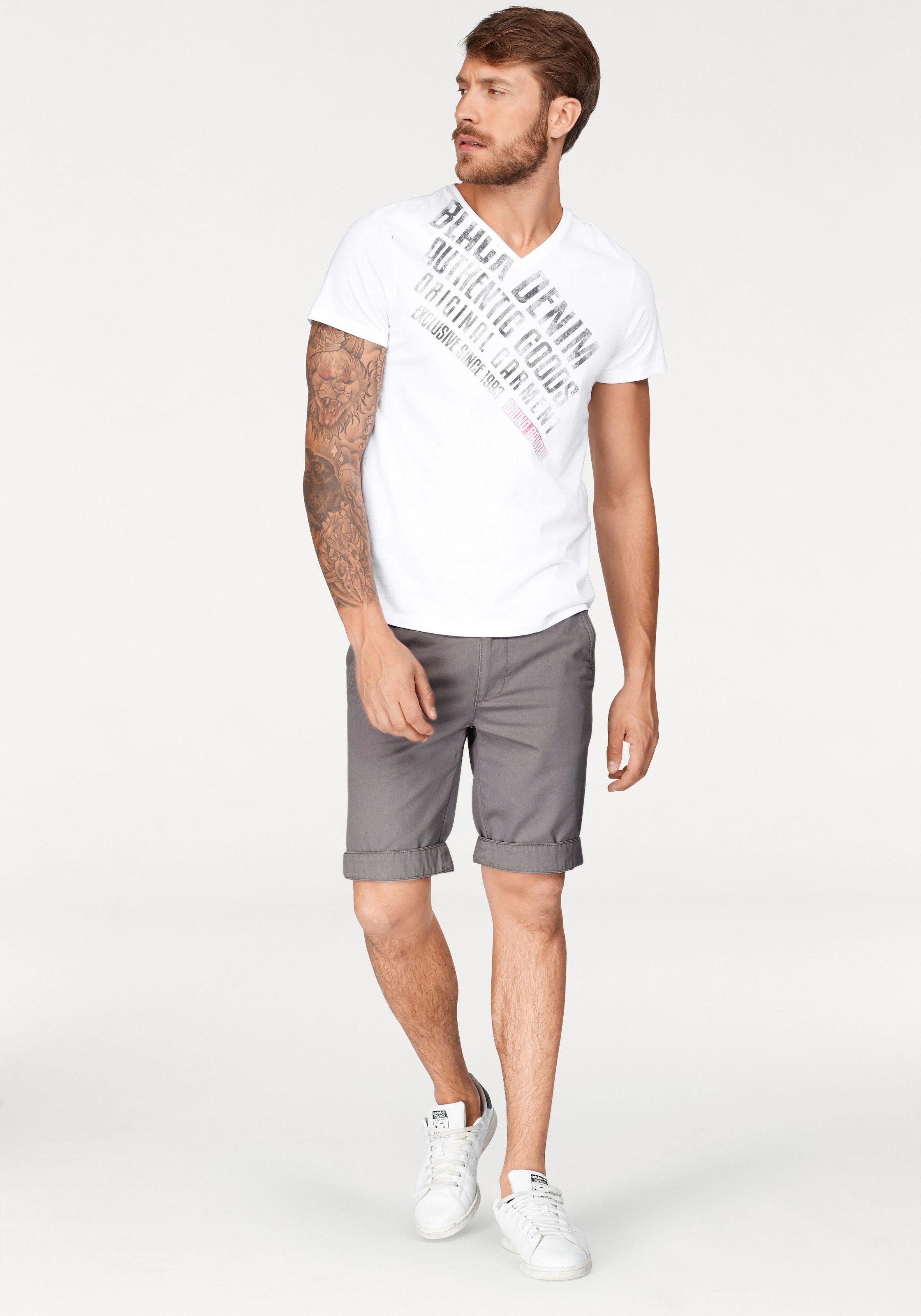 Bruno Banani Chinoshorts, inklusive Gürtel