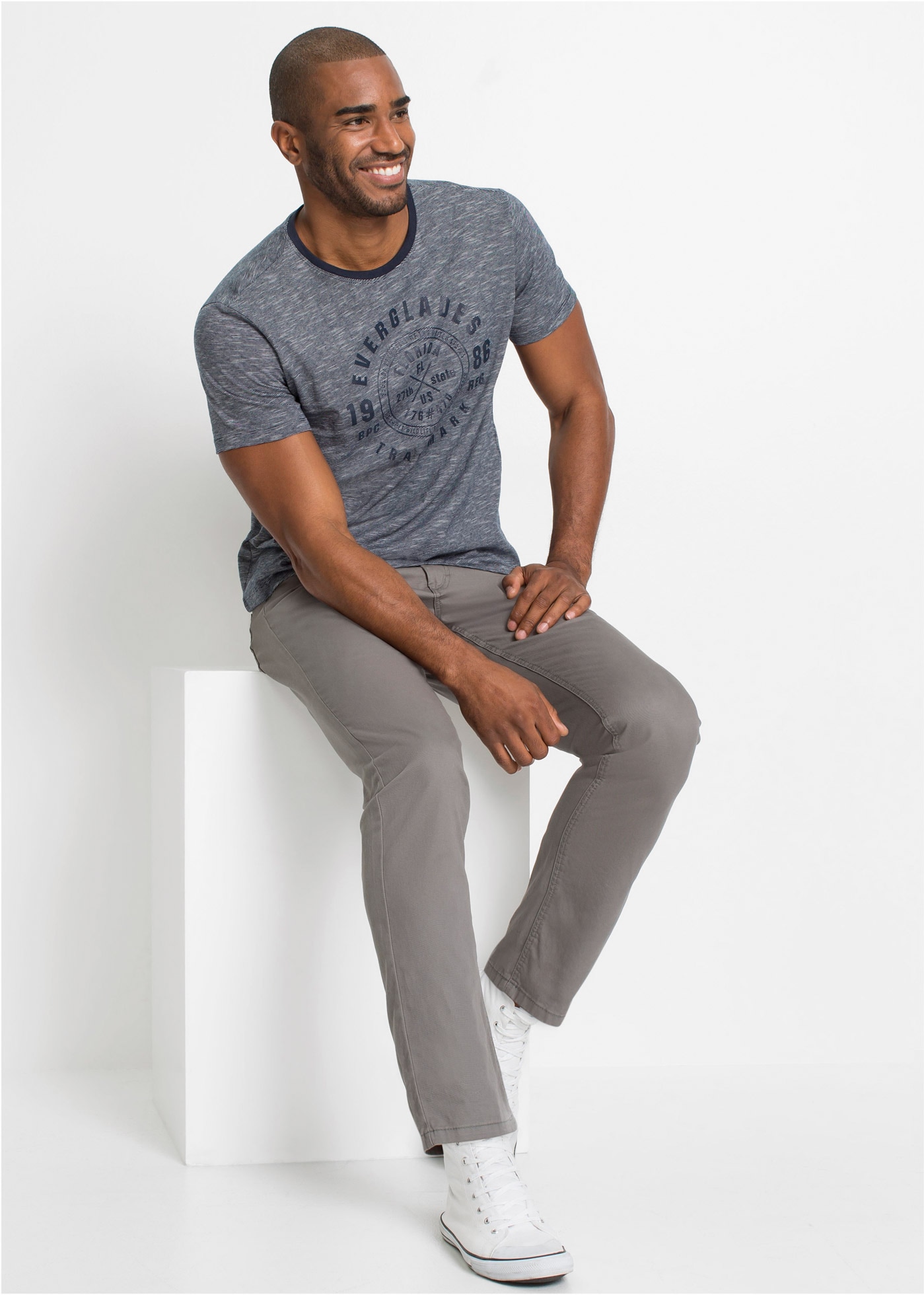 bonprix T-Shirt, 2 Stk. T-Shirt (2er Pack) aus reiner Baumwolle
