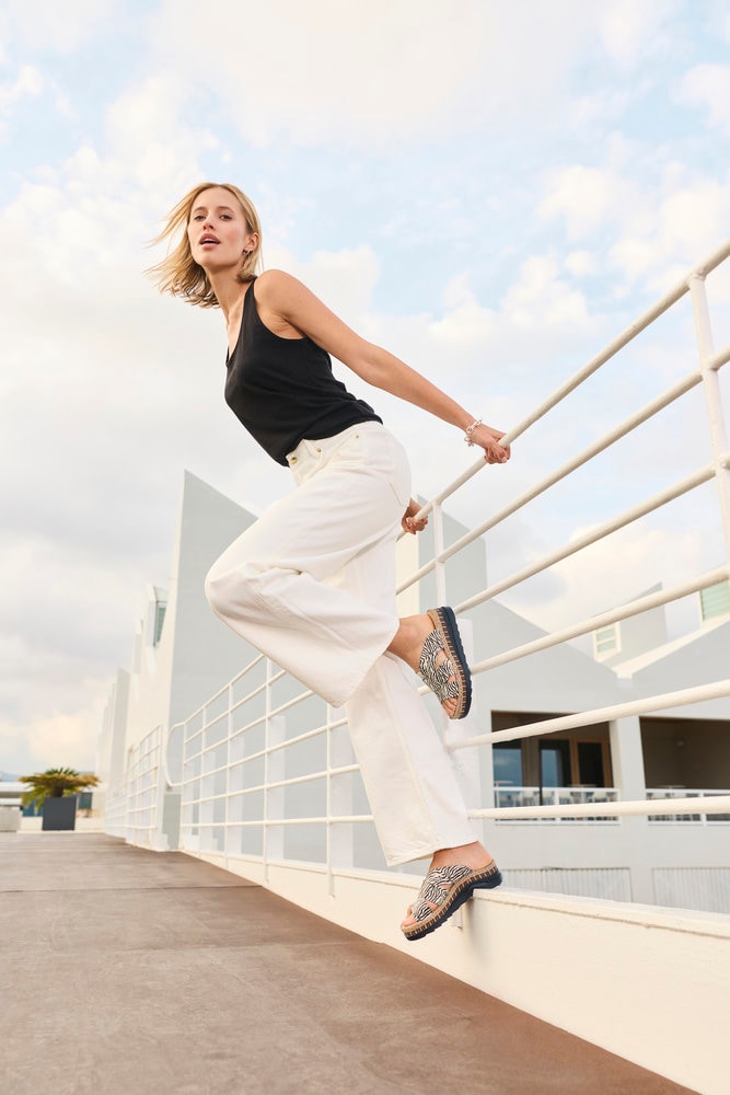 Rieker Pantolette  Keilabsatz, Sommerschuh, Schlappen mit Juteumrahmung