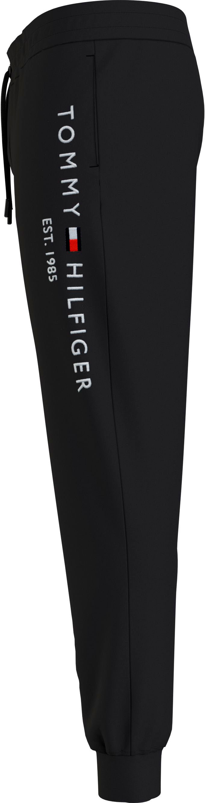 Tommy Hilfiger Sweathose »BASIC BRANDED SWEATPANTS«  mit großem Tommy Hilfiger Schriftzug