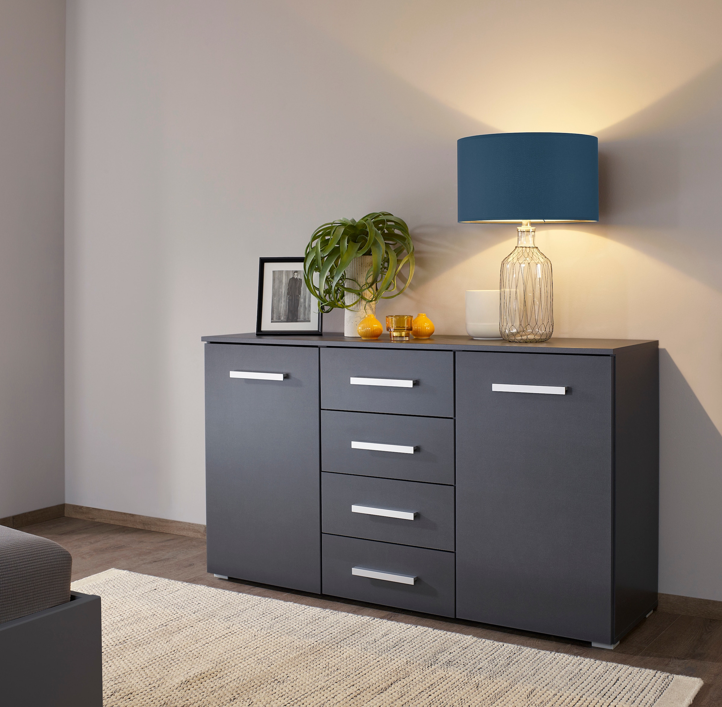 rauch Schubkastenkommode »Sideboard Kommode Kombikommode KOLUNA mit Dekorfront«, (Breite 120 cm), vier große Schubladen, mit insgesamt 4 Einlegeböden MADE IN GERMANY