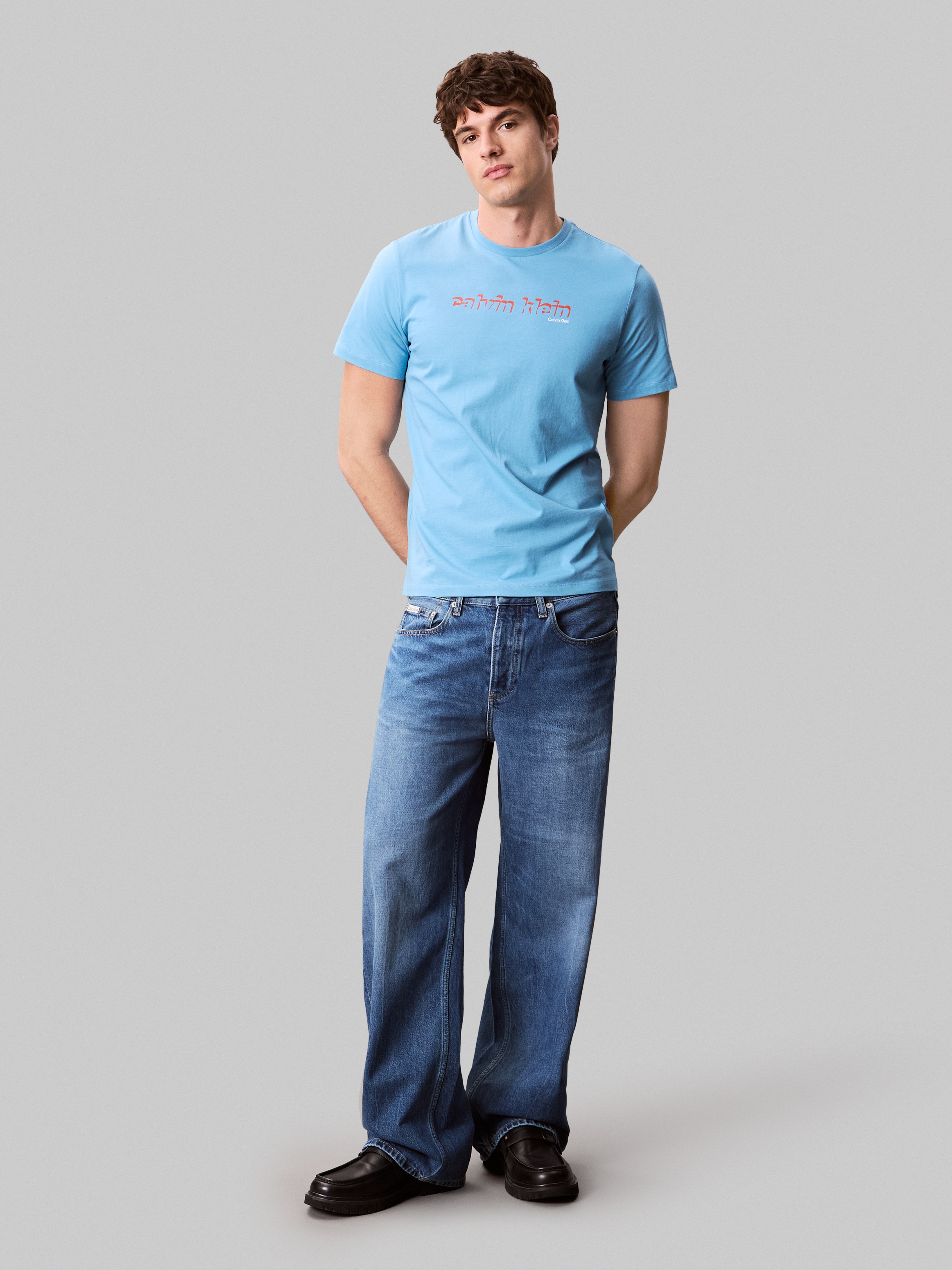 Calvin Klein Jeans T-Shirt »SS 30s E CLVN LN 3D«, Mit Rundhalsausschnitt