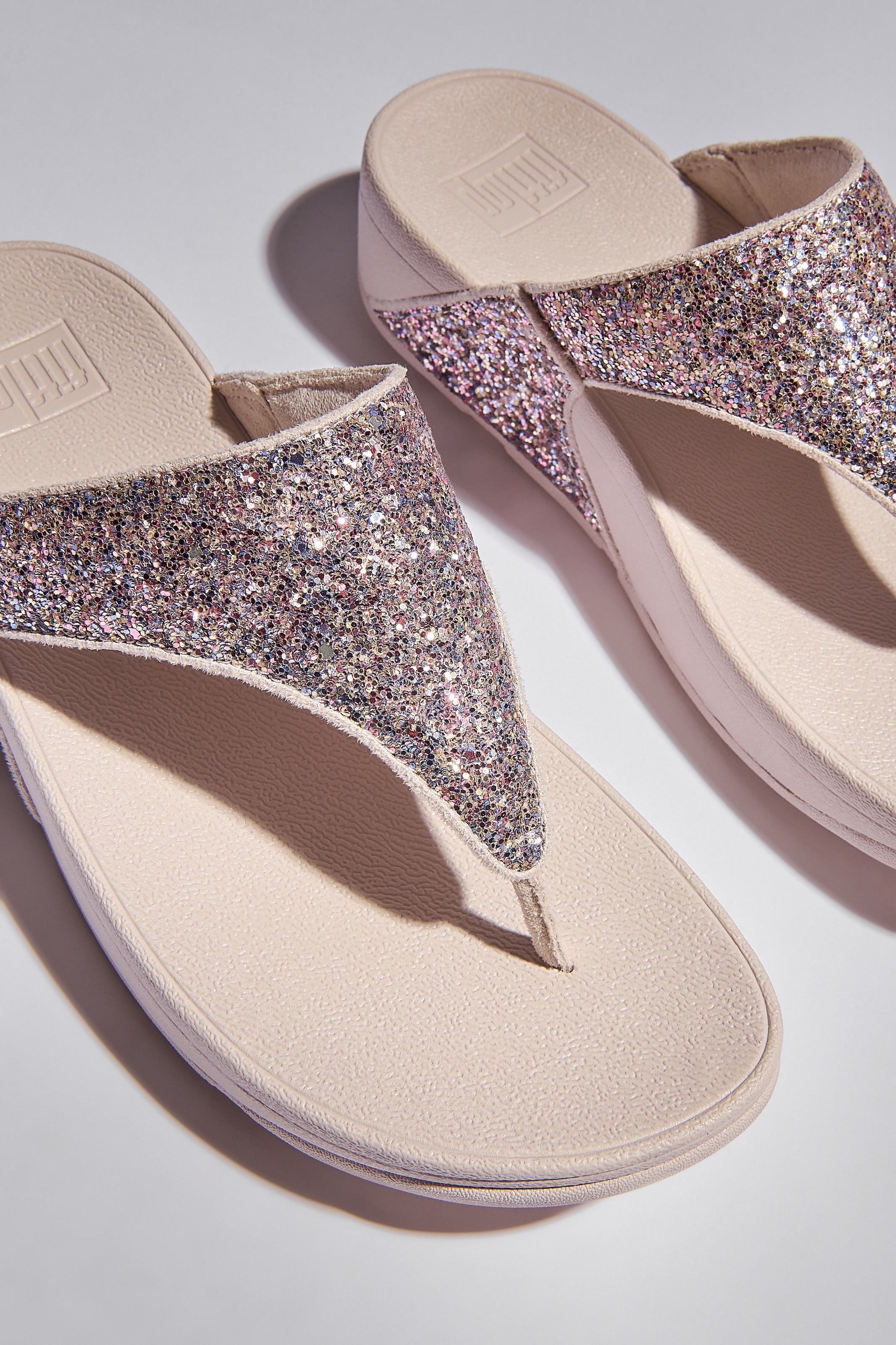 Fitflop Zehentrenner »LULU MULTI-TONAL GLITTER TOE«, Badeschuh, Slides, Sandale mit Glitter