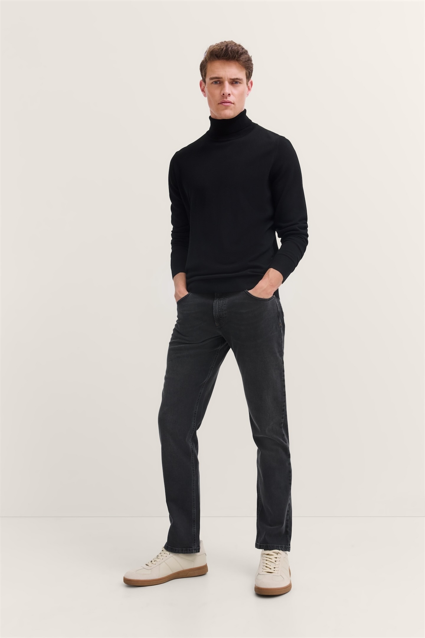 bugatti 5-Pocket-Jeans »Regular Fit«, aus Authentic Denim mit Stretch-Komfort
