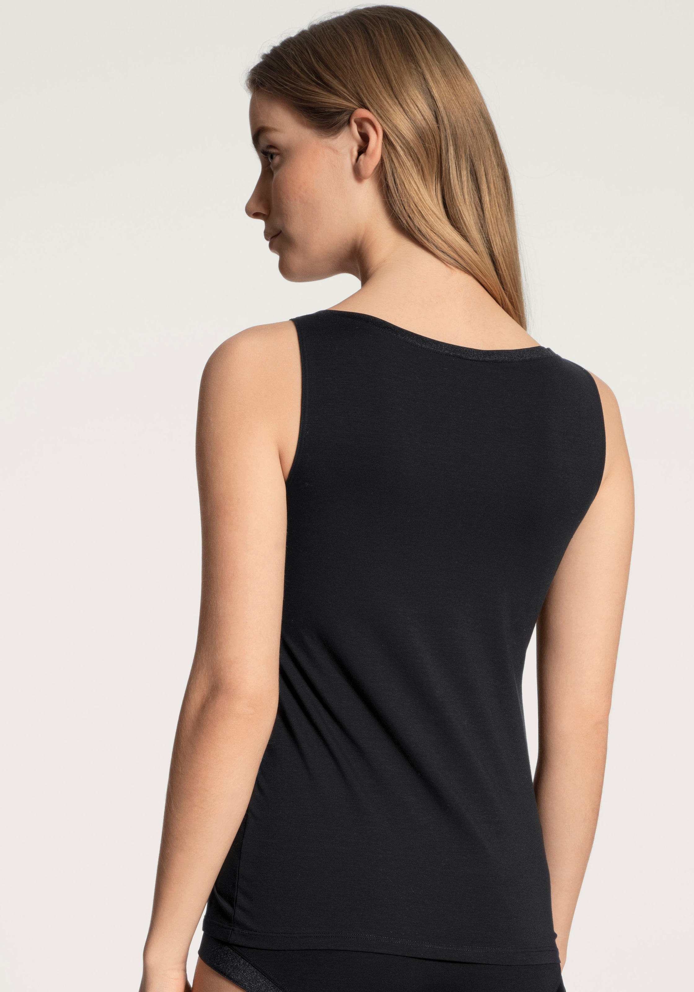 CALIDA Unterhemd »Cate«, V-Ausschnitt, Modern Fit, elastisch, Baumwoll-Mix, Single Jersey