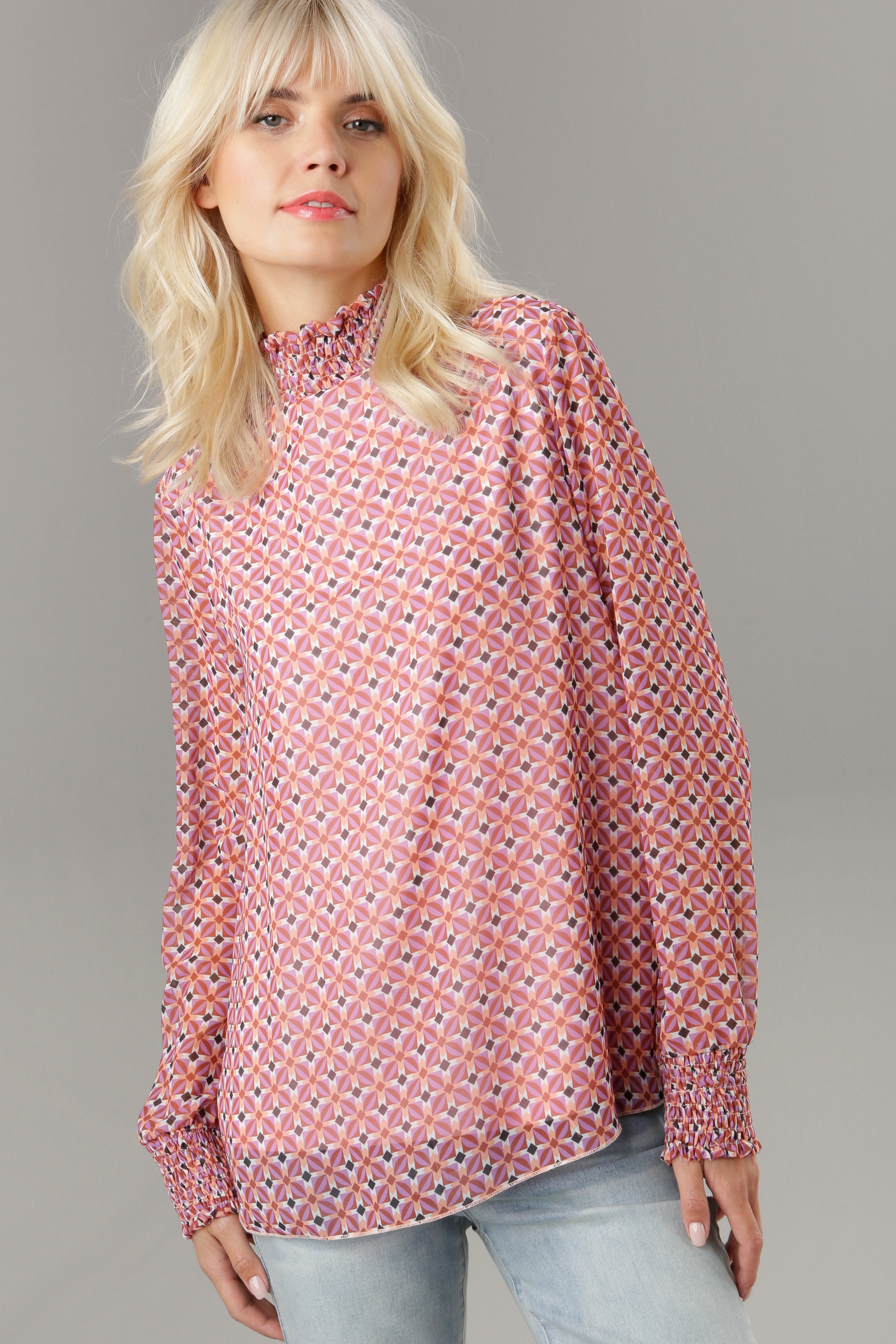 Aniston CASUAL bunten mit NEUE bei online KOLLELKTION Hemdbluse, Blumendrucken im Patch-Dessin 