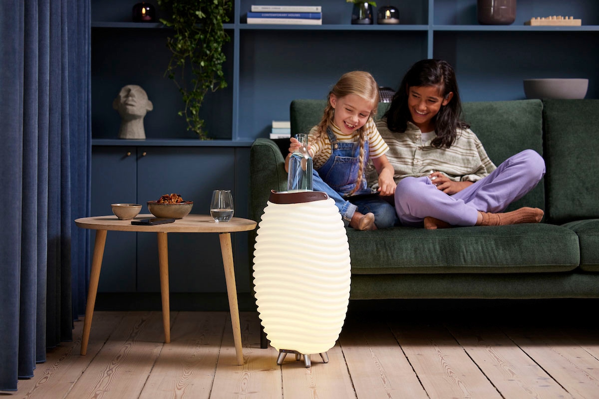 kooduu LED Stehlampe »Synergy 50«, 1 flammig, Leuchtmittel LED-Board | LED fest integriert, Hygge-Design, Bluetooth Lautsprecher, Sektkühler, TWS Stereo Sound
