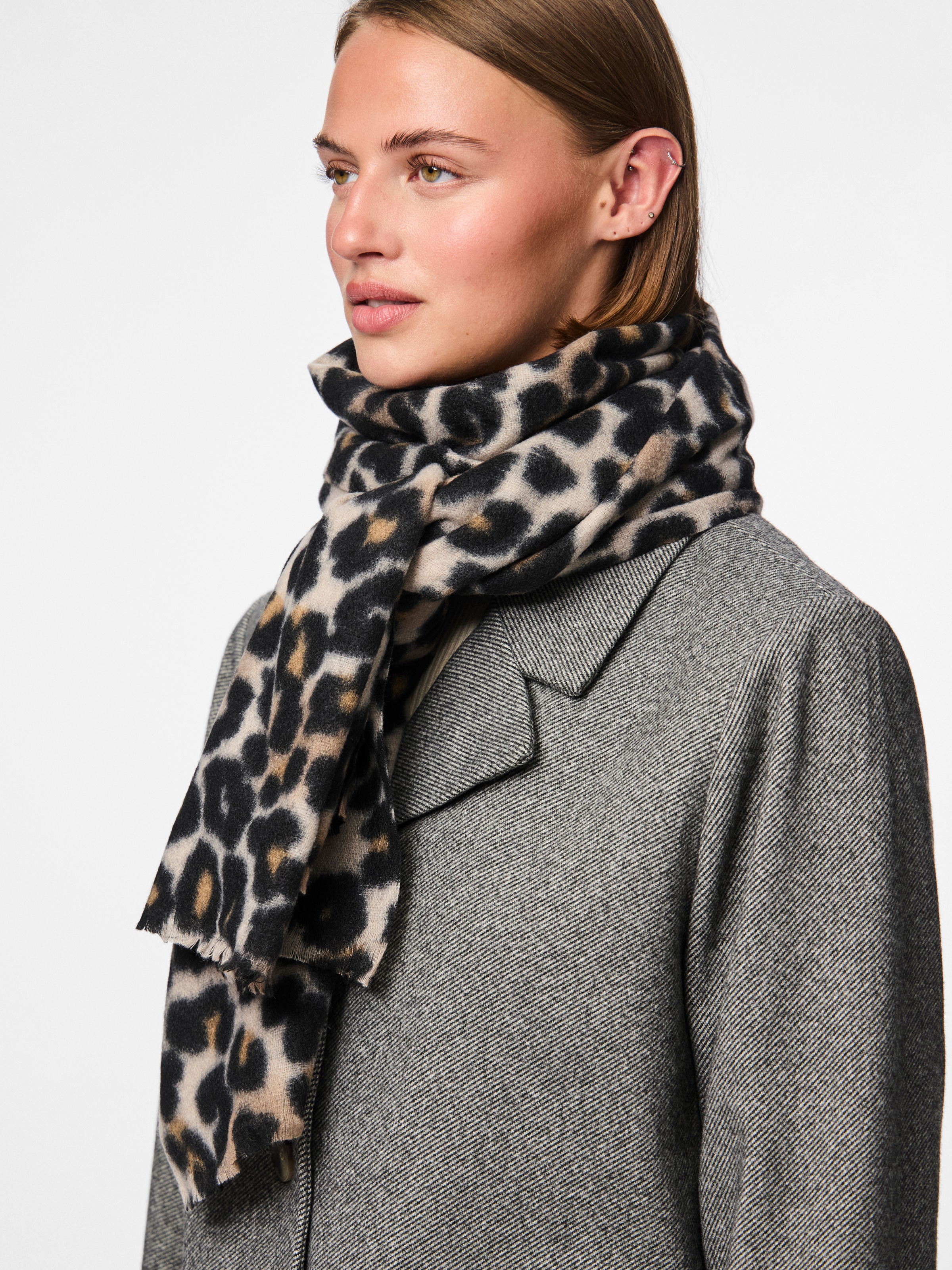 pieces Schal »PCJORNA LONG SCARF NOOS BC« Kunstfaser