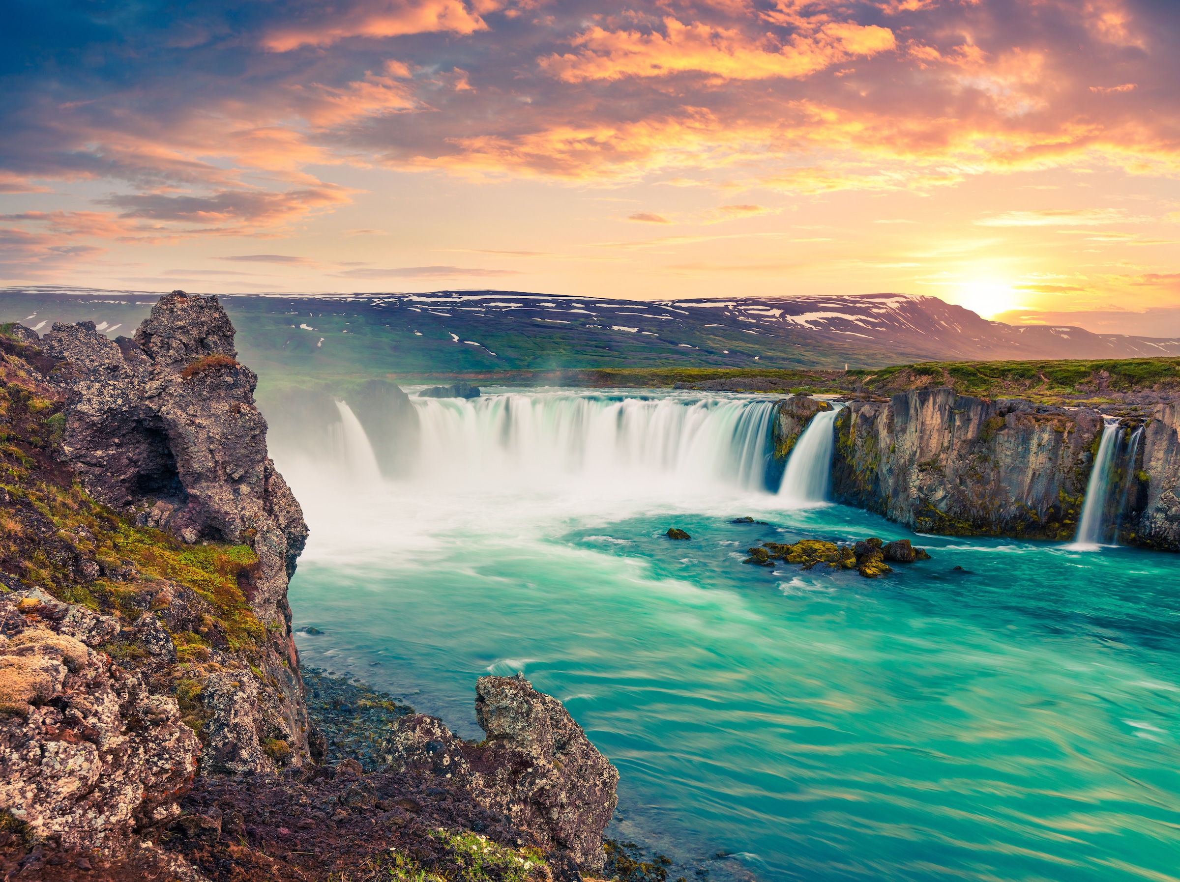Papermoon Fototapete »Godafoss Waterfall Iceland« glatt günstig online kaufen