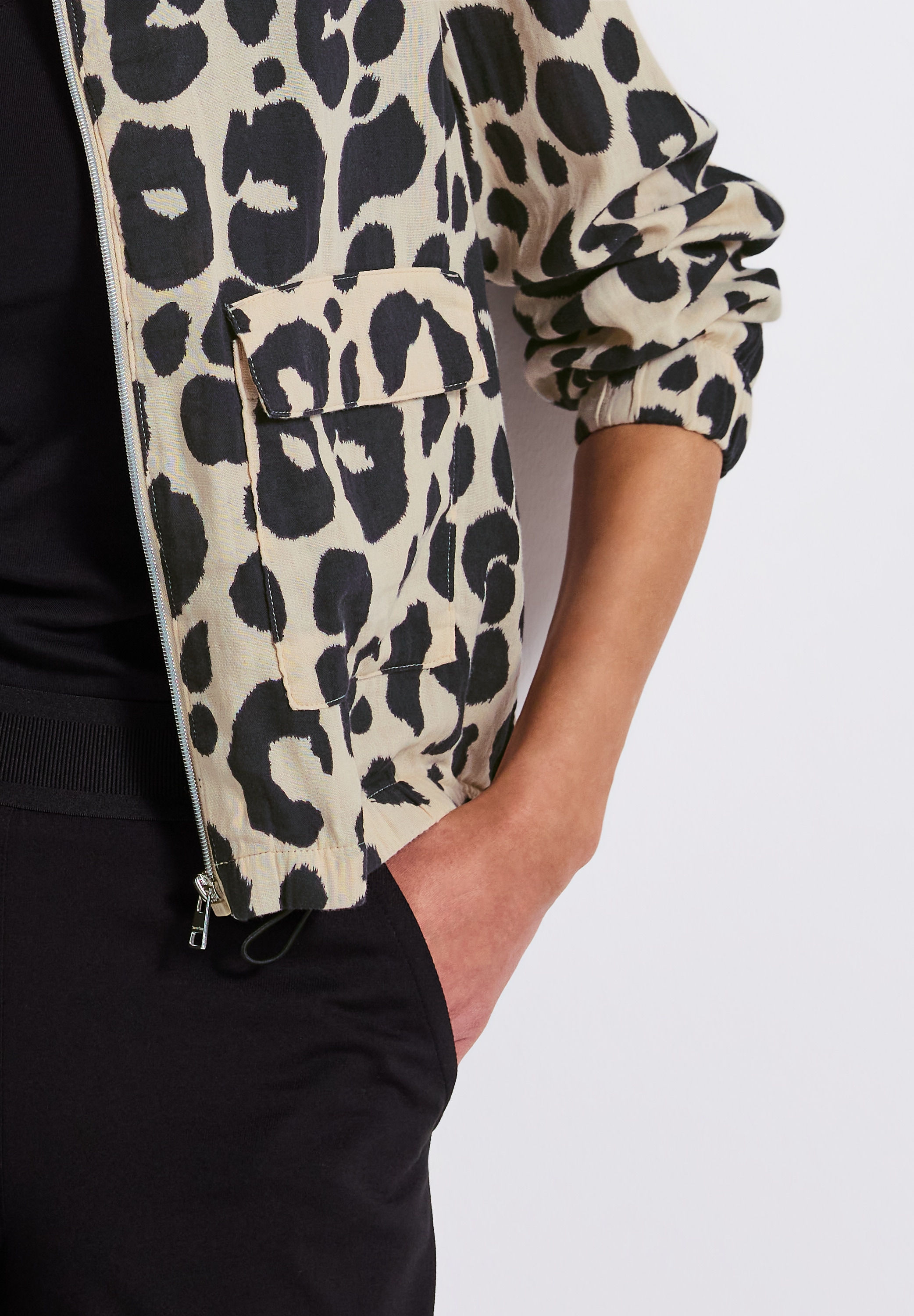 STREET ONE Blouson, mit animal Print