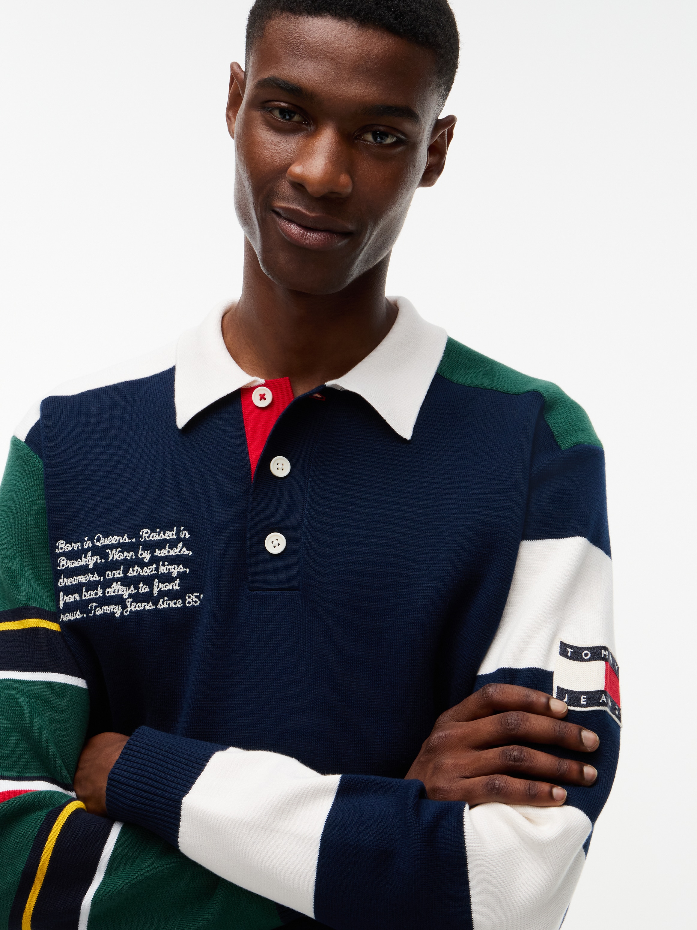 Tommy Jeans Rugbyshirt »TJM REGULAR TOMMY KNITTED RUGBY« aus Strick mit Color Block