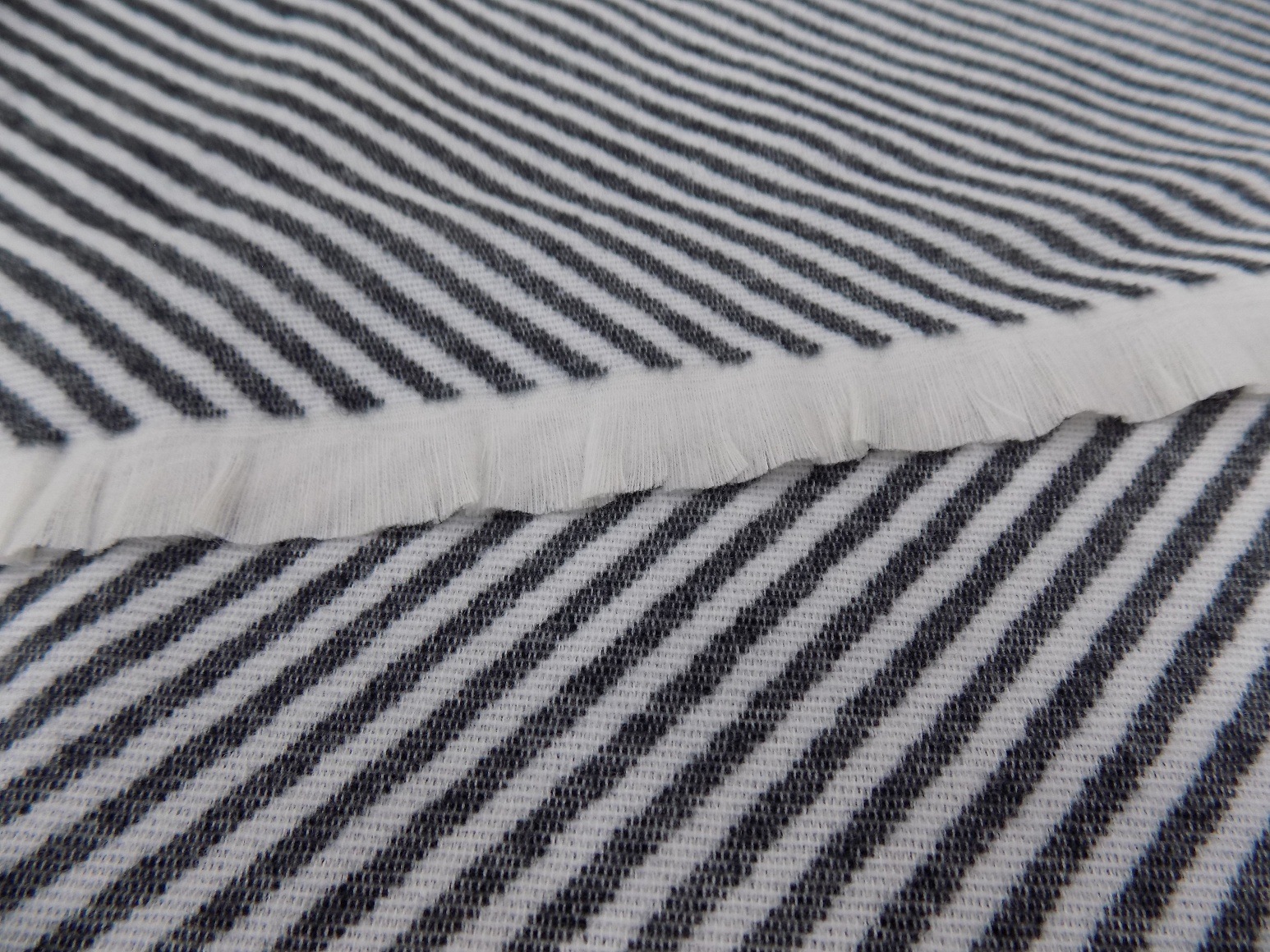 Adam Wohndecke »Stripes«, GOTS zertifiziert - nachhaltig aus Bio-Baumwolle, Kuscheldecke