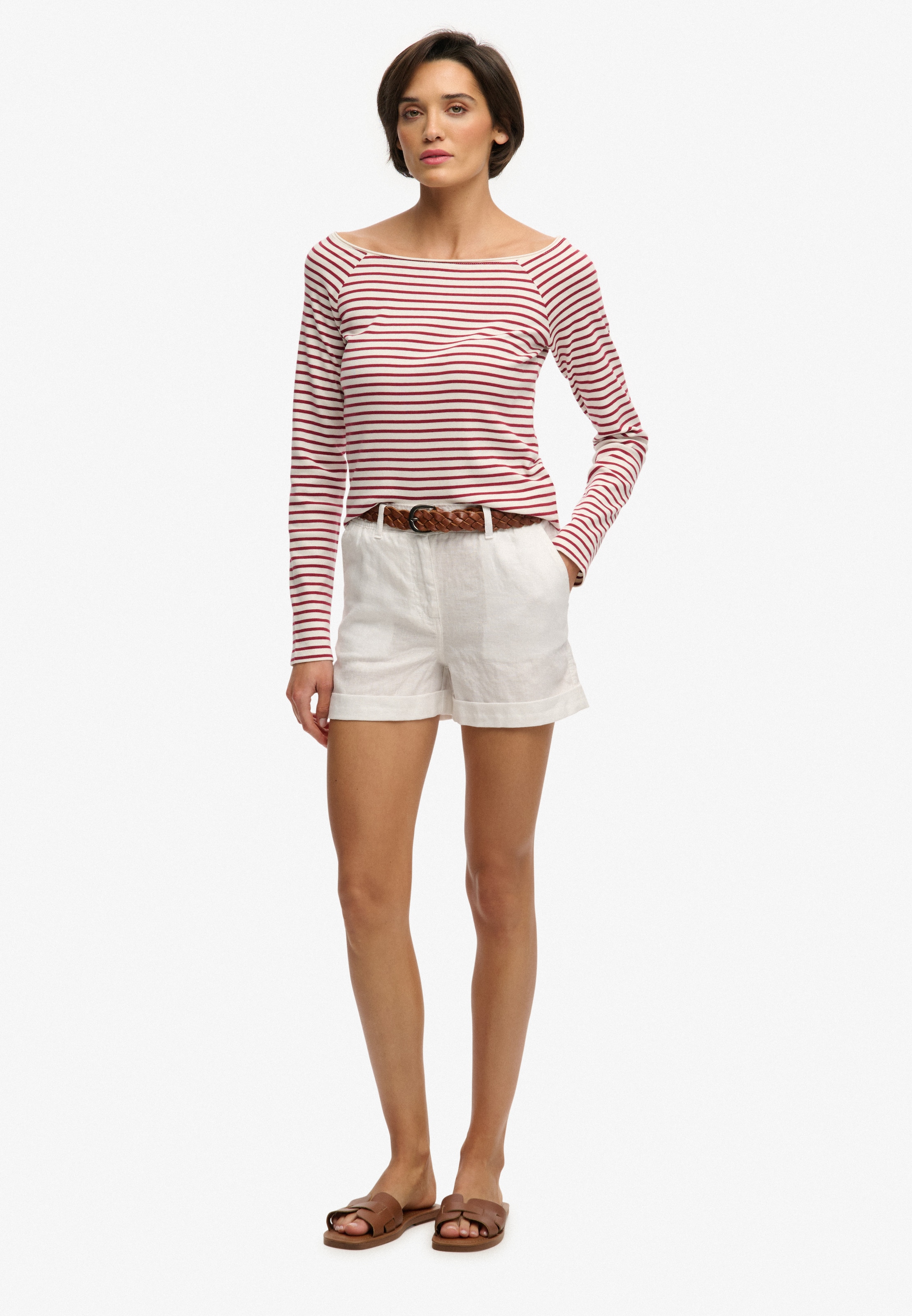 Superdry Langarmshirt »BARDOT OFF SHOULDER TOP« mit U-Boot Ausschnitt und Wellenkante am Bund, gesticktes Logo am Saum