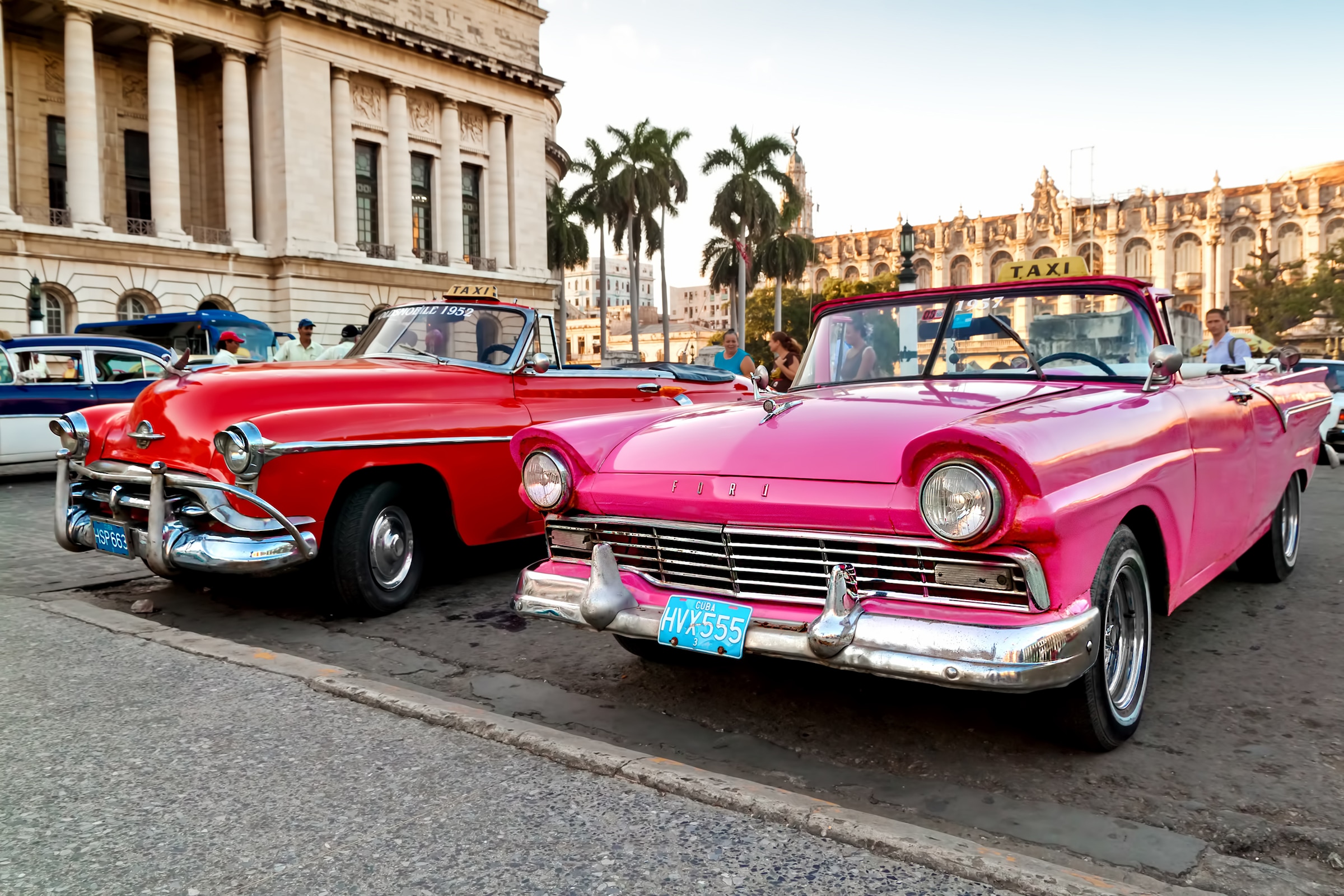 Papermoon Fototapete »Havana Oldtimers« glatt günstig online kaufen