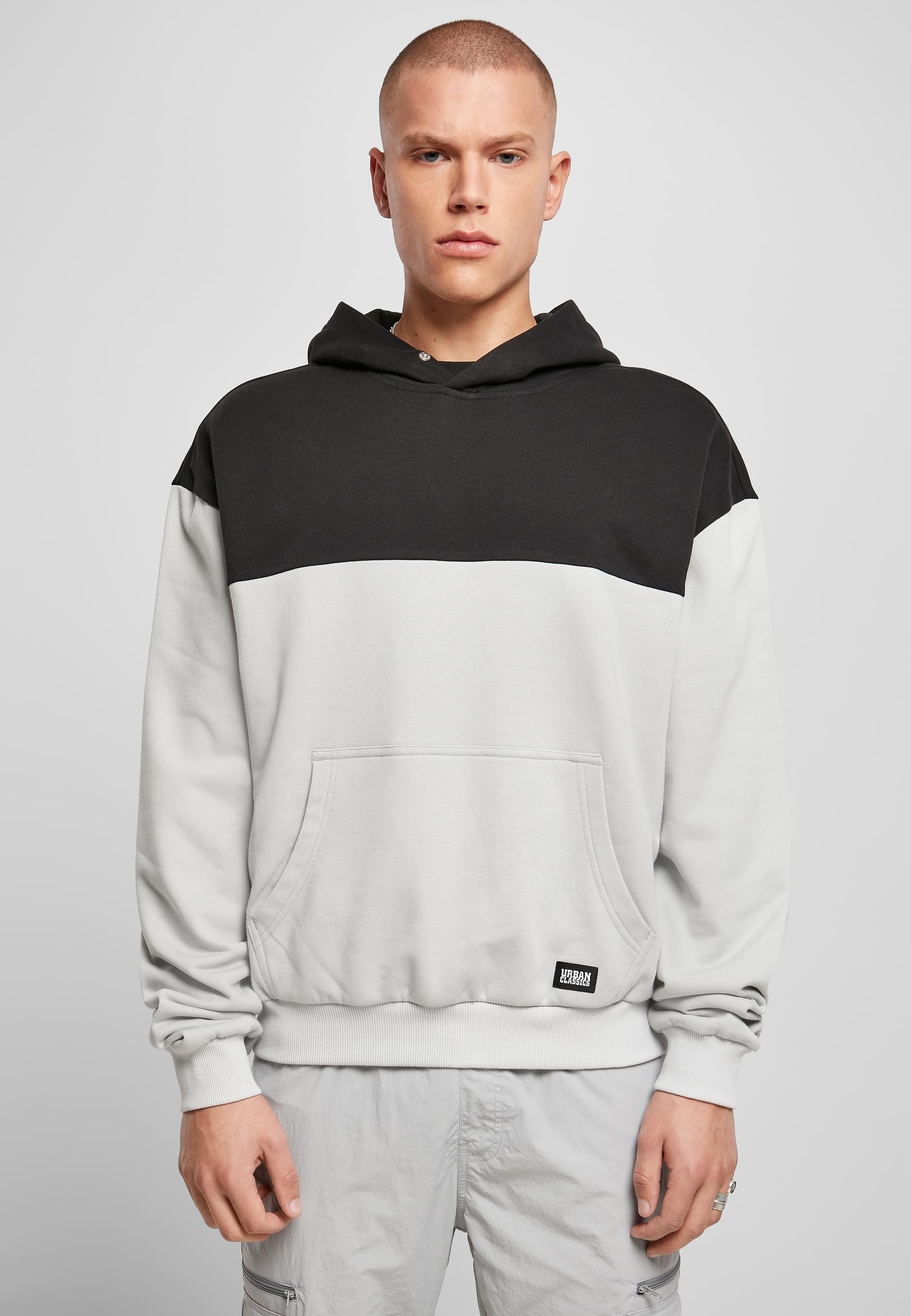 URBAN CLASSICS Sweatshirt »Urban Classics Herren Upper Block Hoody«, 1 Stk.

