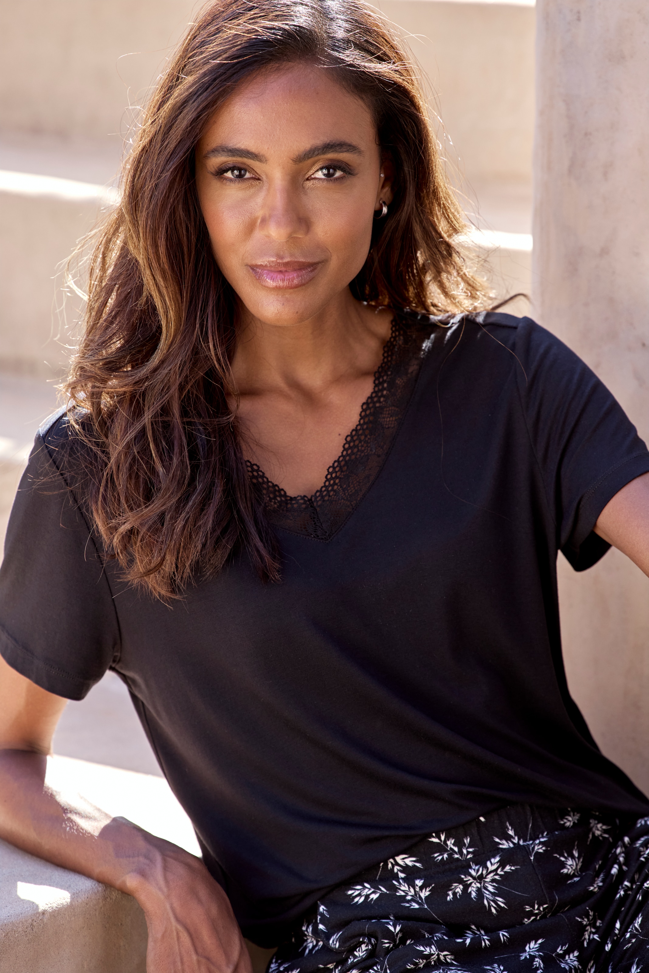 Vivance Dreams Pyjama Set, 2 mit süßem Blumen-Print