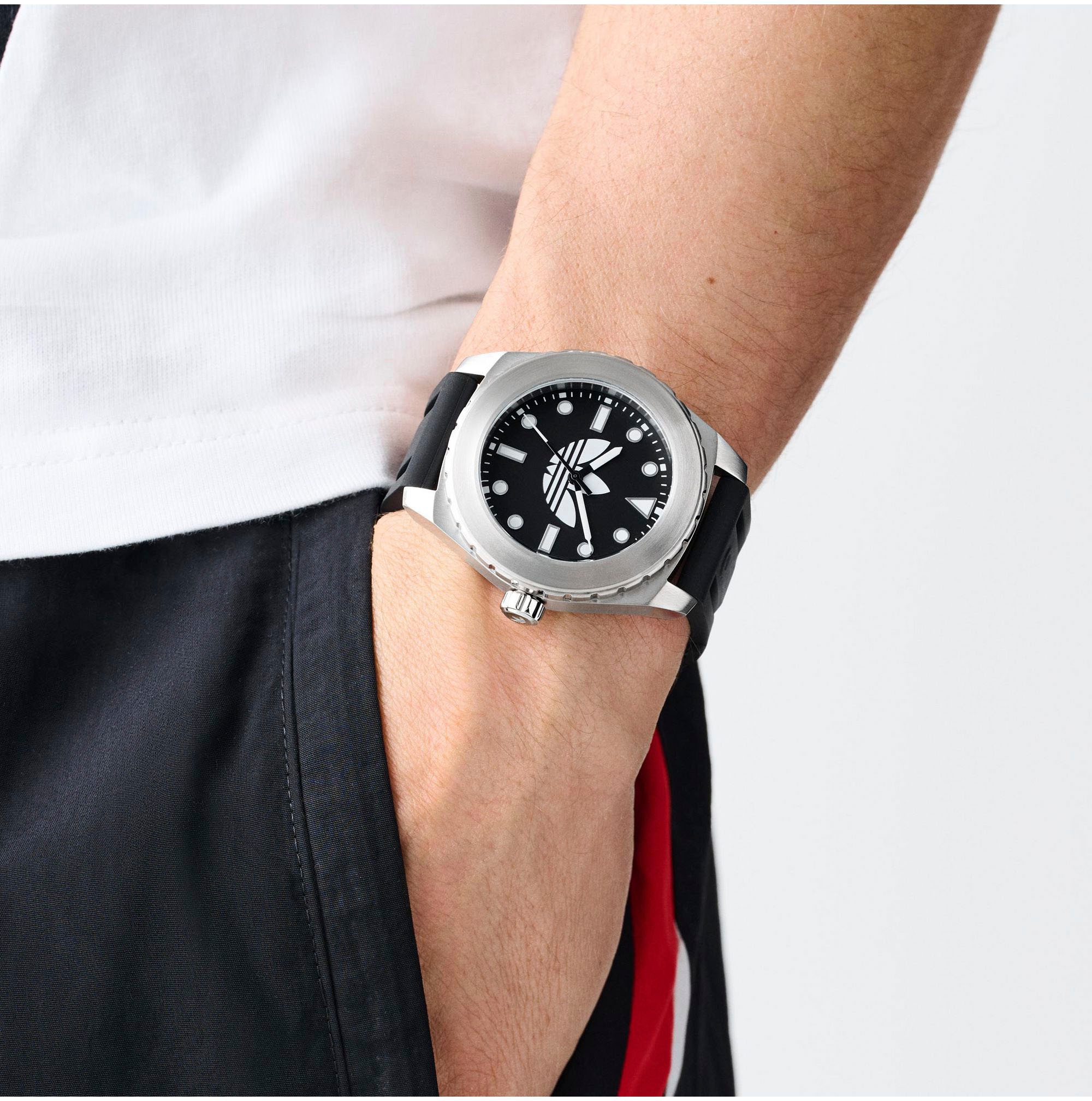 adidas Originals Quarzuhr »DISCOVERER ONE«, Armbanduhr, Herren, Damen, Silikonarmband, wasserabweisend bis 5 bar