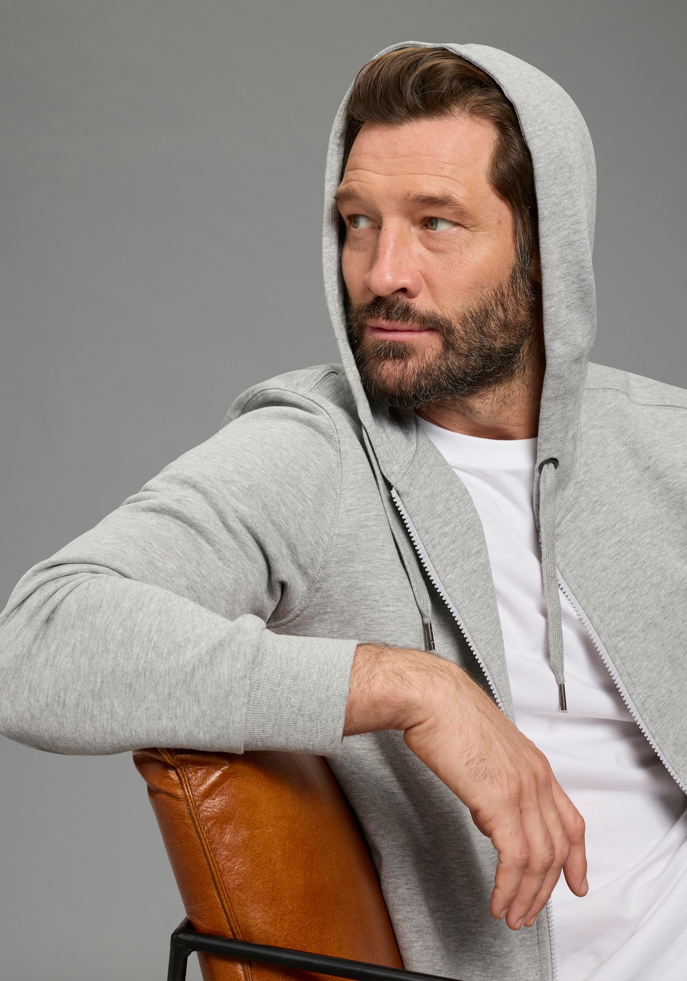 Man's World Sweatjacke Spar-Set, 2 tlg. mit Kapuze und Kordelzug, aus angerauter Sweatware