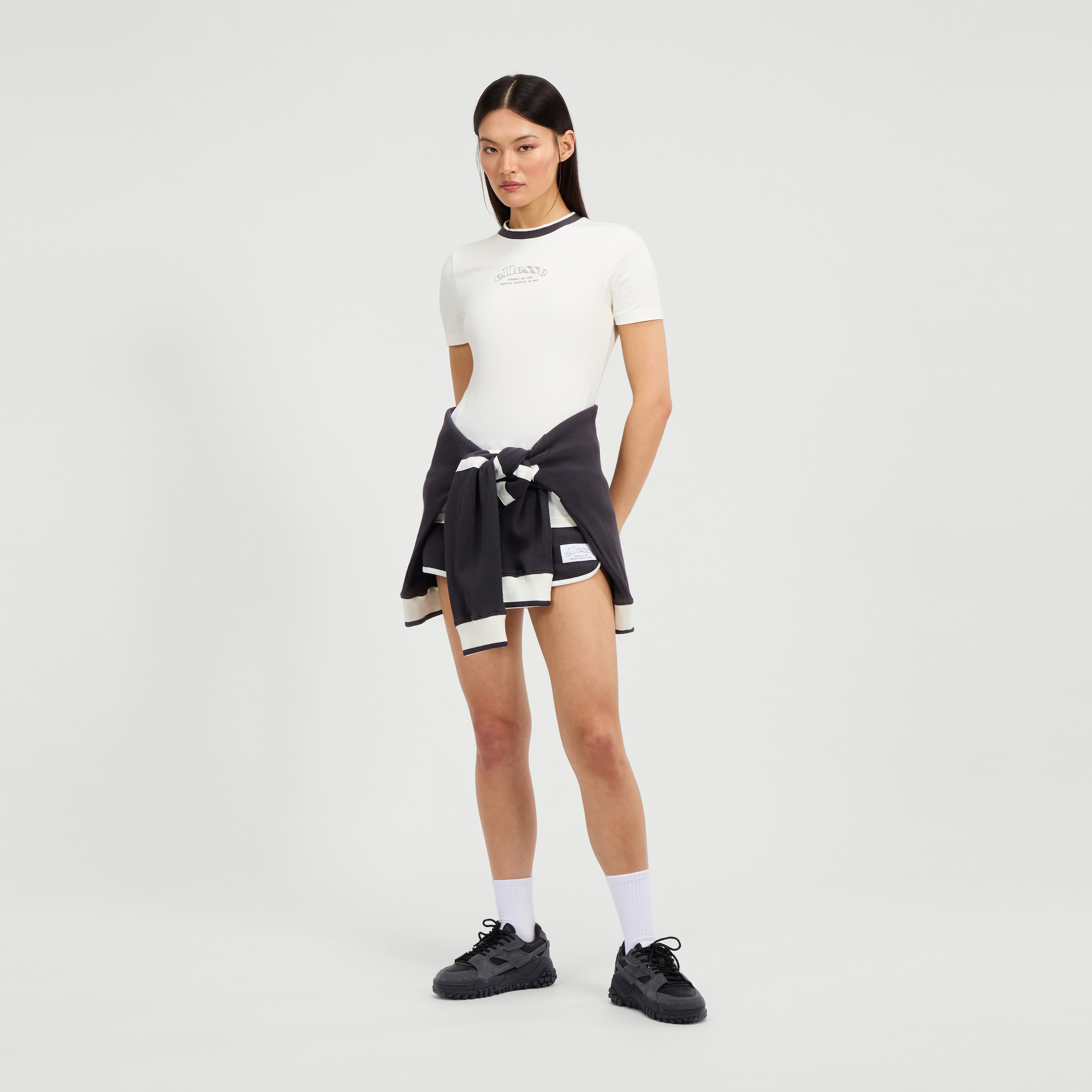 Ellesse T-Shirt »LAUTER TEE« mit Rundhalsausschnitt, Kurzarm, aus Baumwolle und Elasthan