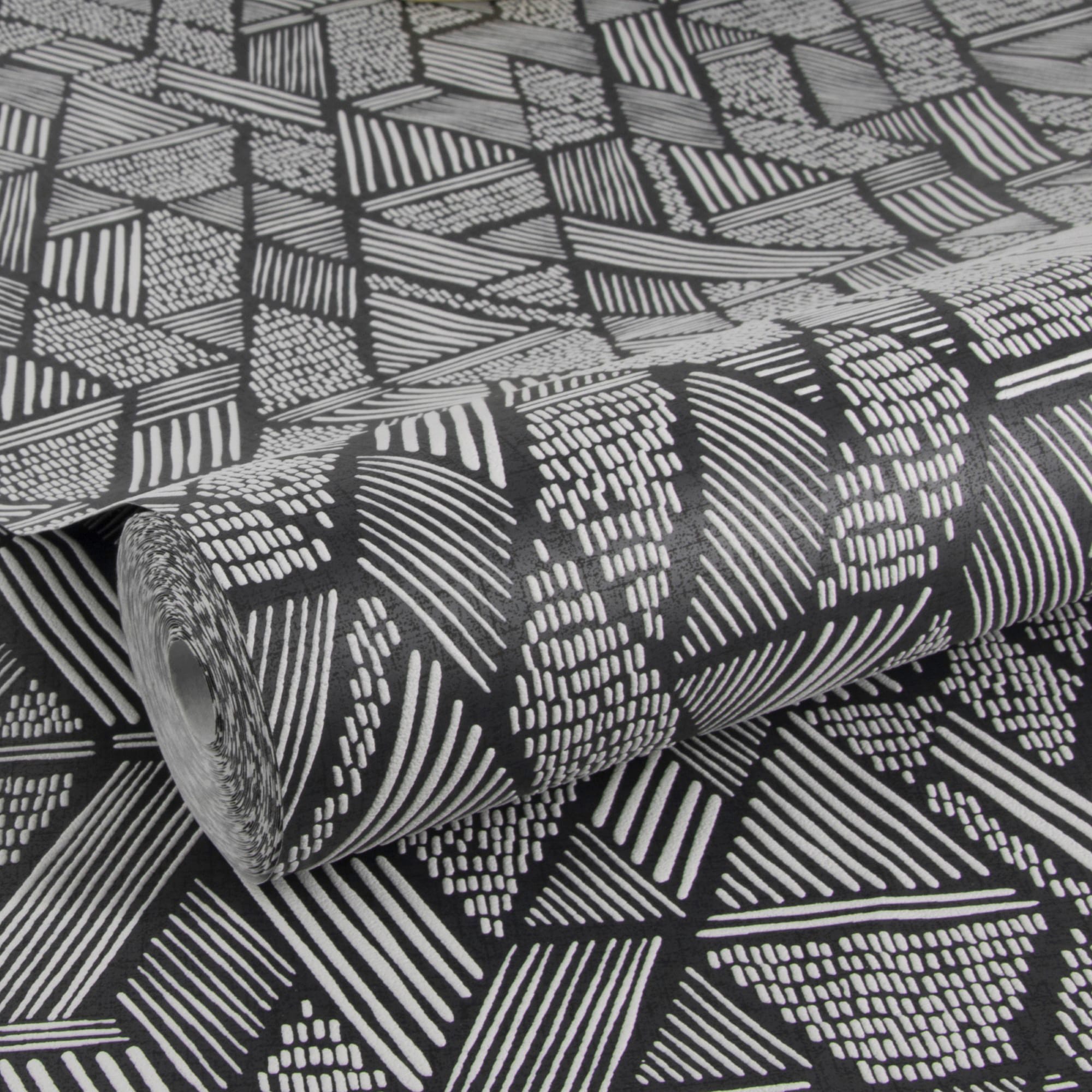 WOW Vliestapete »Ethnic stitch Schwarz/Weiß«, FSC® zertifiziert, mit lebhaftem Druck, 10 Meter Länge