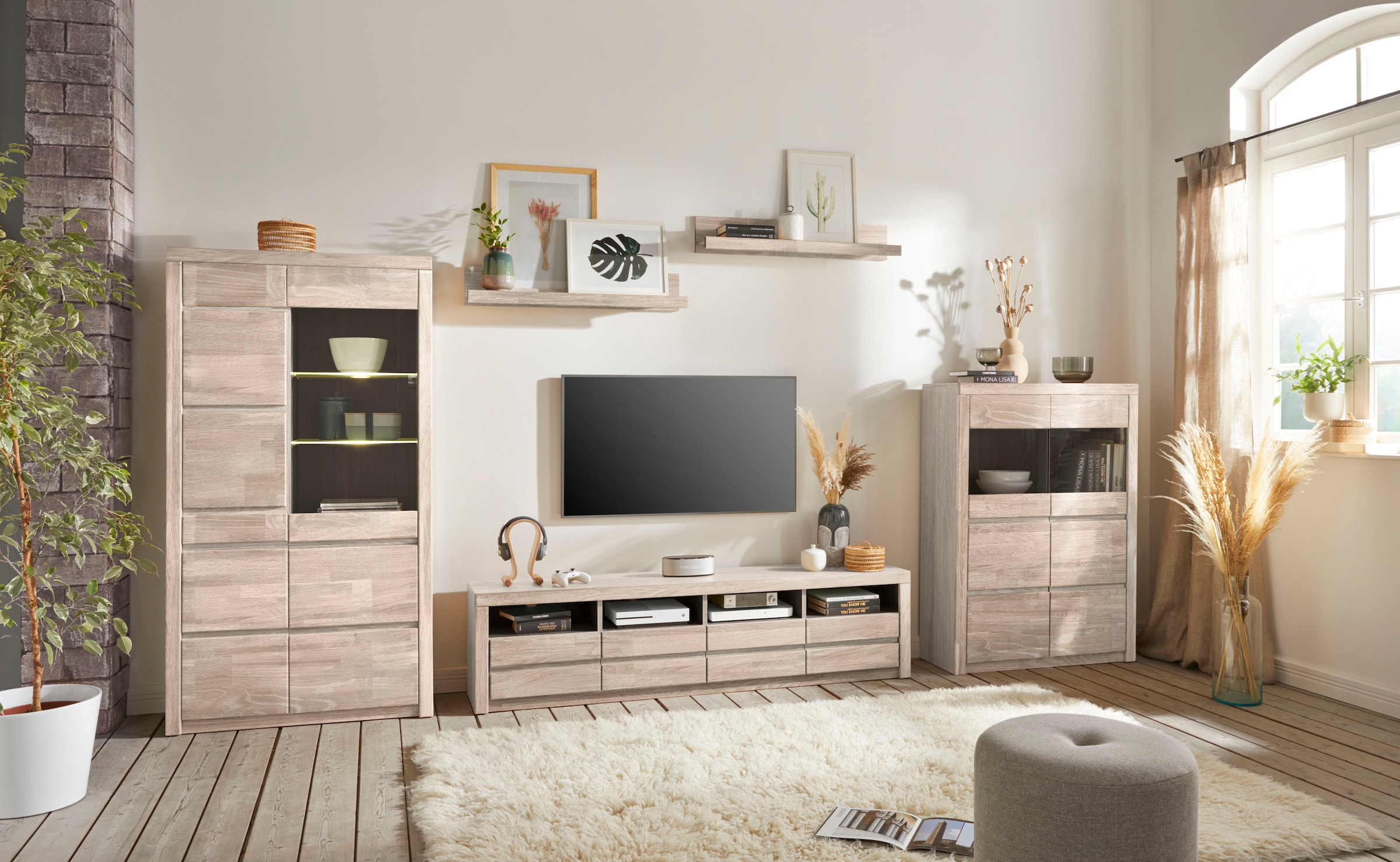 Home affaire Lowboard »Silkeborg«, schöne grifflose Optik,Breite 180 cm