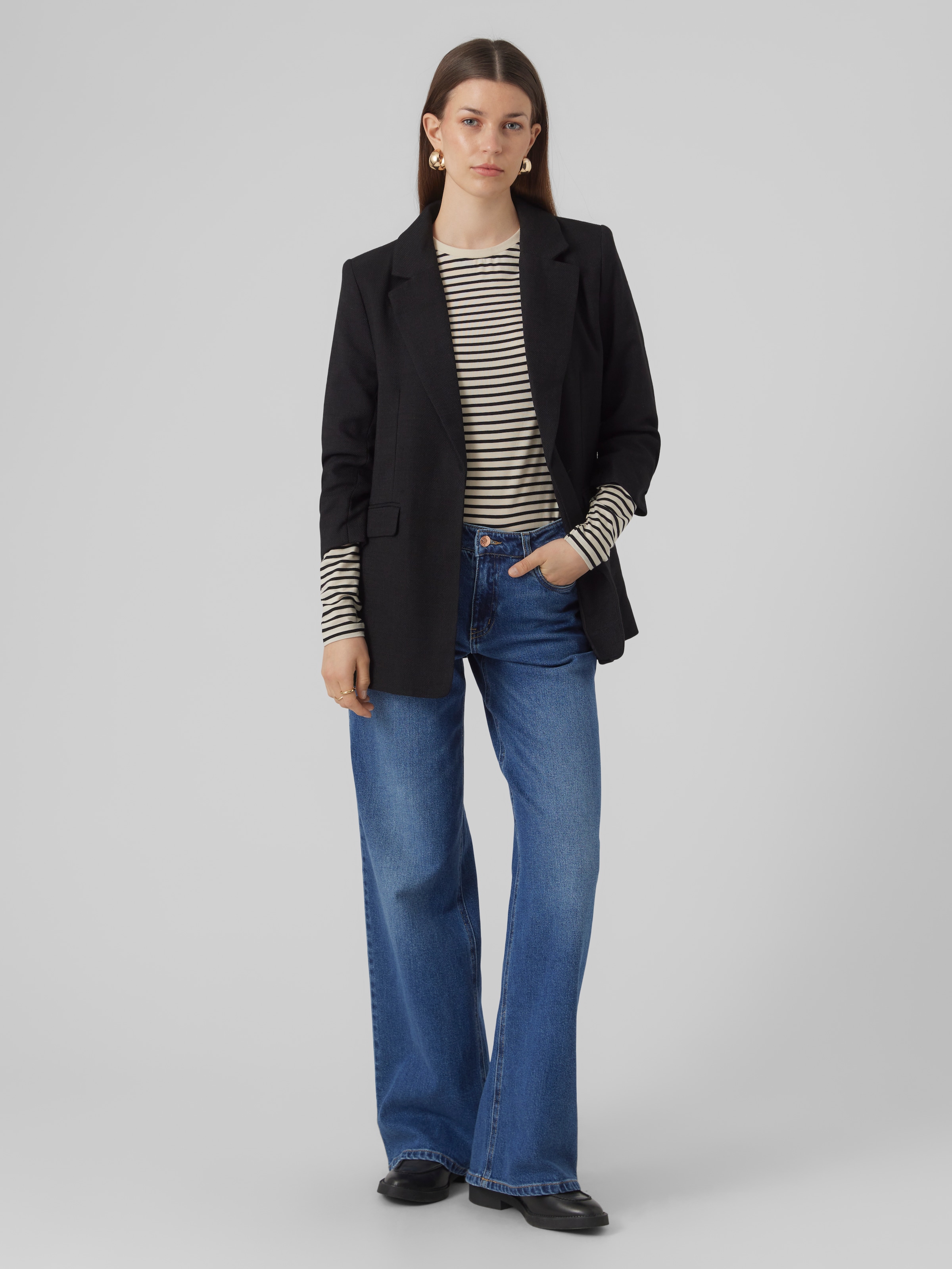 Vero Moda Longblazer »VMFRIDA LS REGULAR BLAZER NOOS« ohne Verschluss und mit gerafften 3/4 Arm