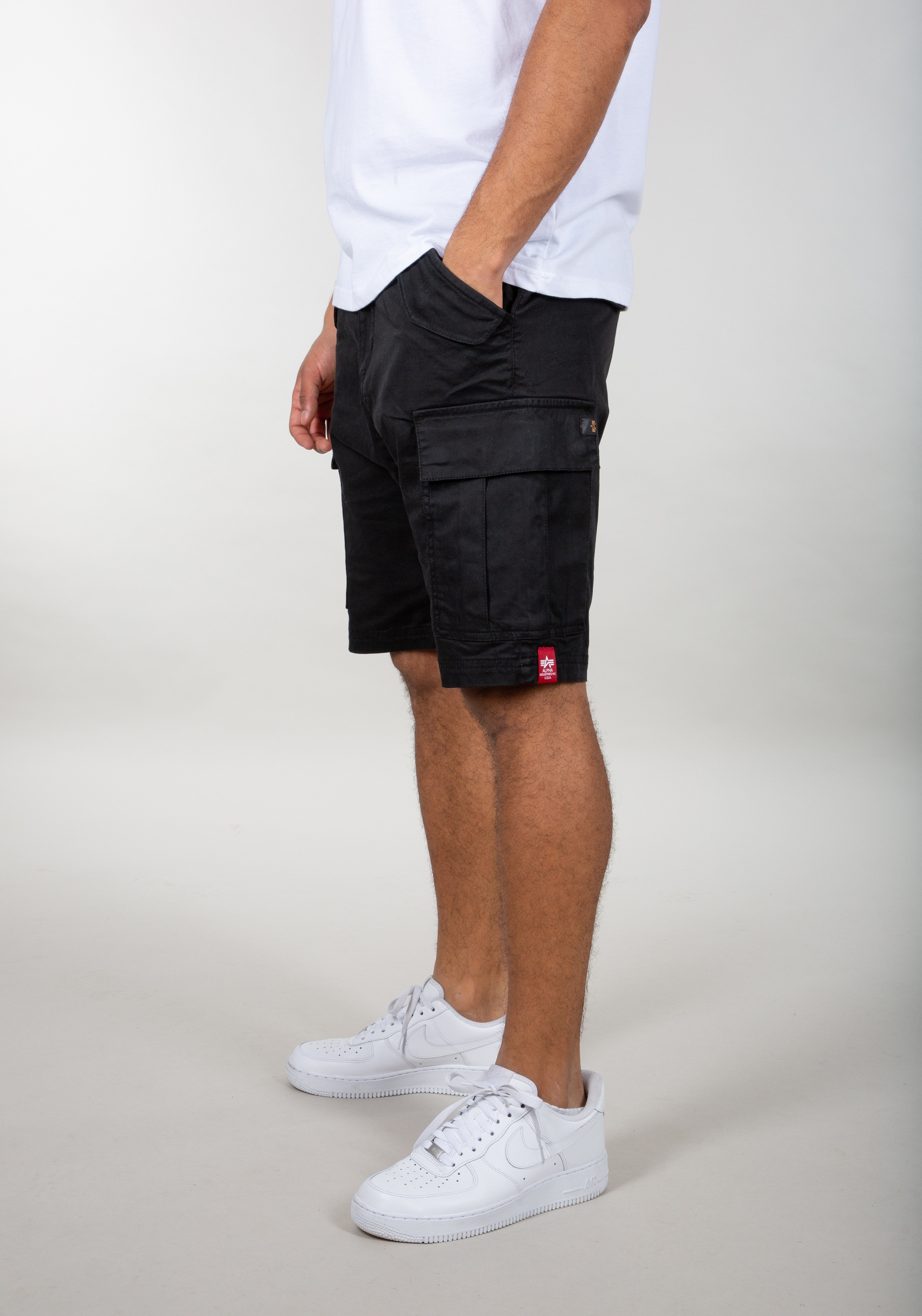 2. Bild von Alpha Industries Shorts »Alpha Industries Men - Shorts Airman Short«