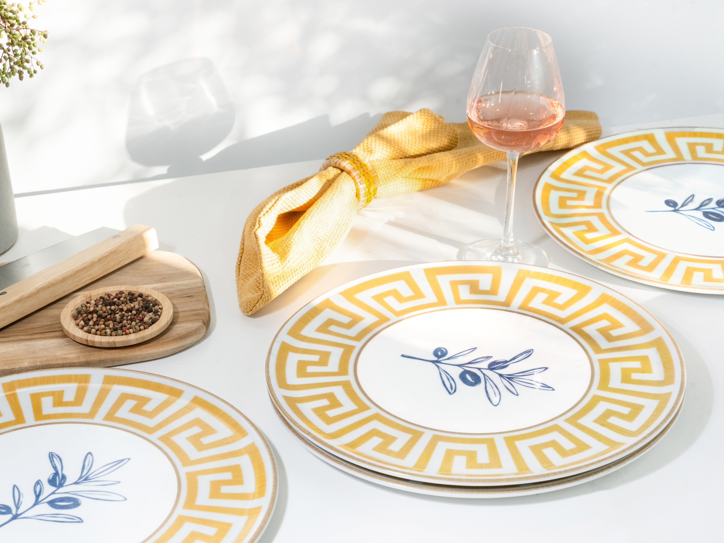 CreaTable Pizzateller »Gourmet Athena, Teller-Set, 4-tlg.« Griechische Eleganz, Vielseitig einsetzbar