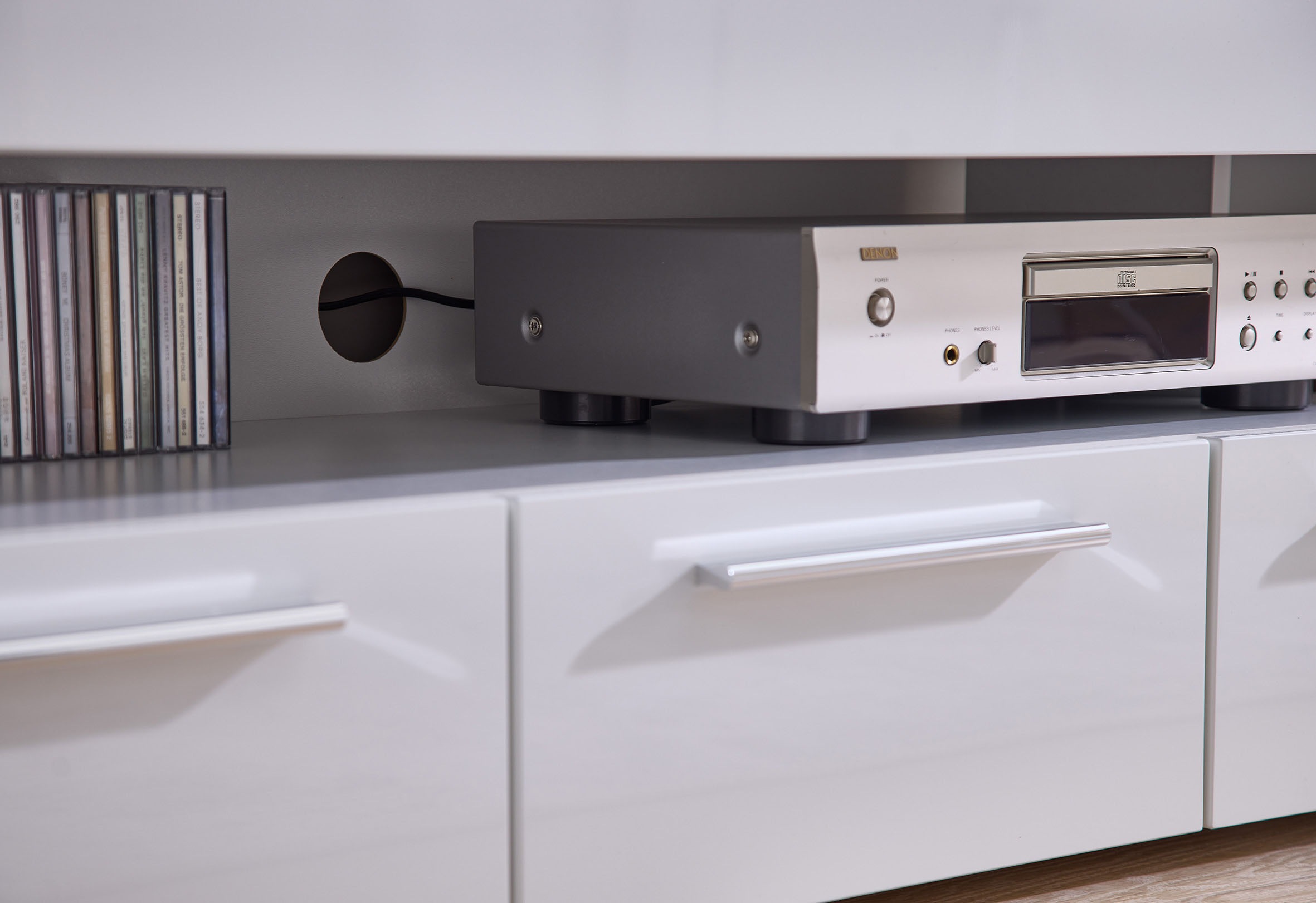 Stolkom TV-Schrank »Goal« 3 Schubkästen, 5 offenen Fächern, Stellmaß 200/44/44 cm