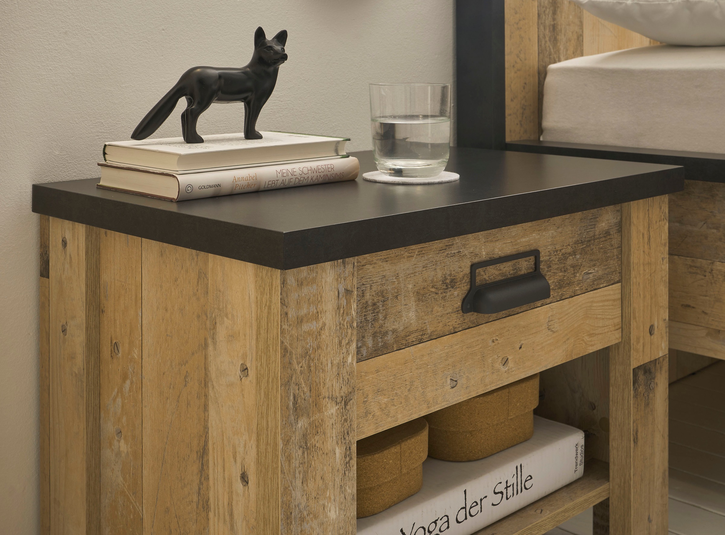 Home affaire Nachtkommode »SHERWOOD«, mit Apothekergriff aus Metall, Schubkasten "Soft close", Breite 60 cm