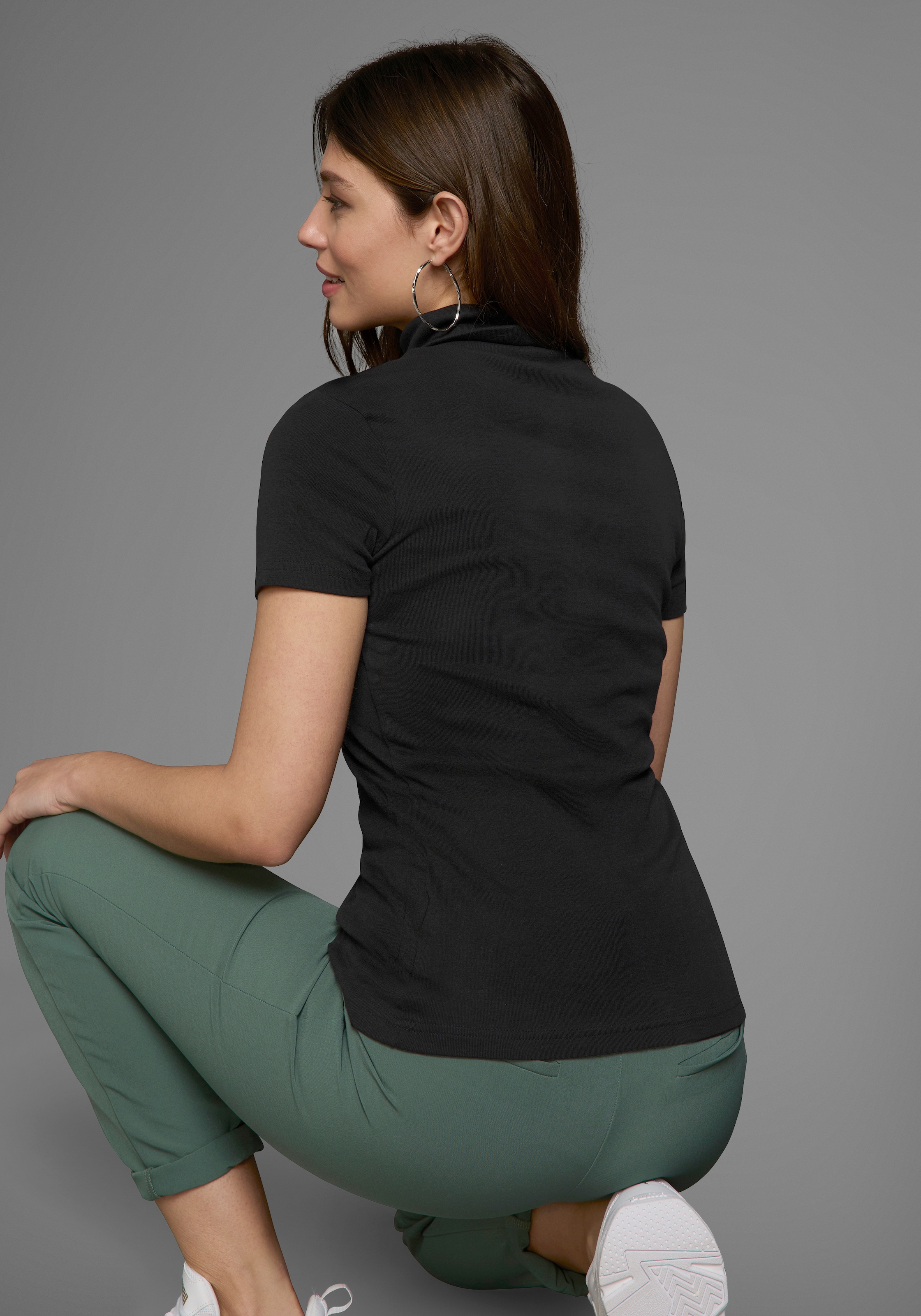 Flashlights Rollkragenshirt figurbetont,  Basic-Stil,  Rollkragen,  aus 100% Baumwolle,  elastisch