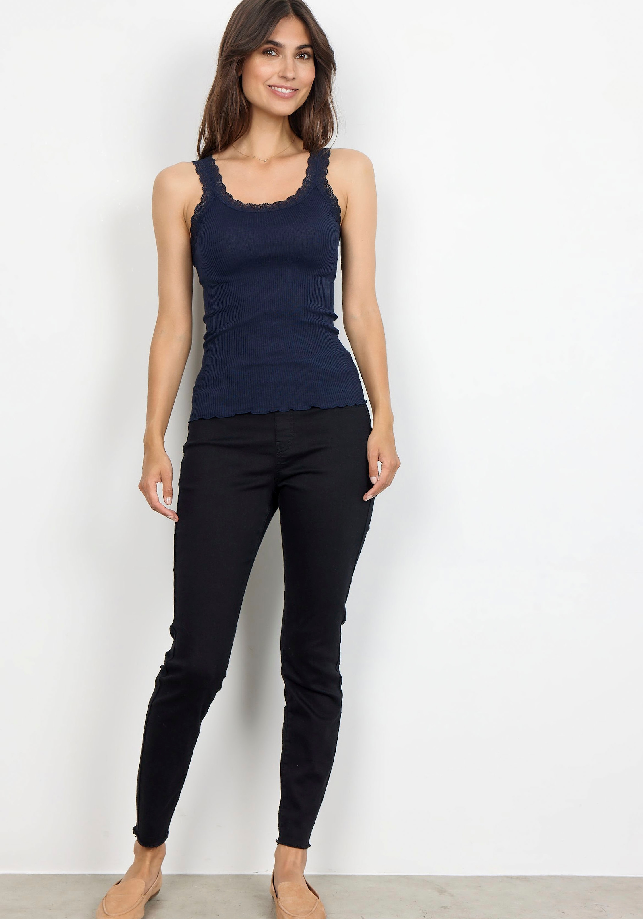 soyaconcept Tanktop »SC-SARONA 1« mit Seide