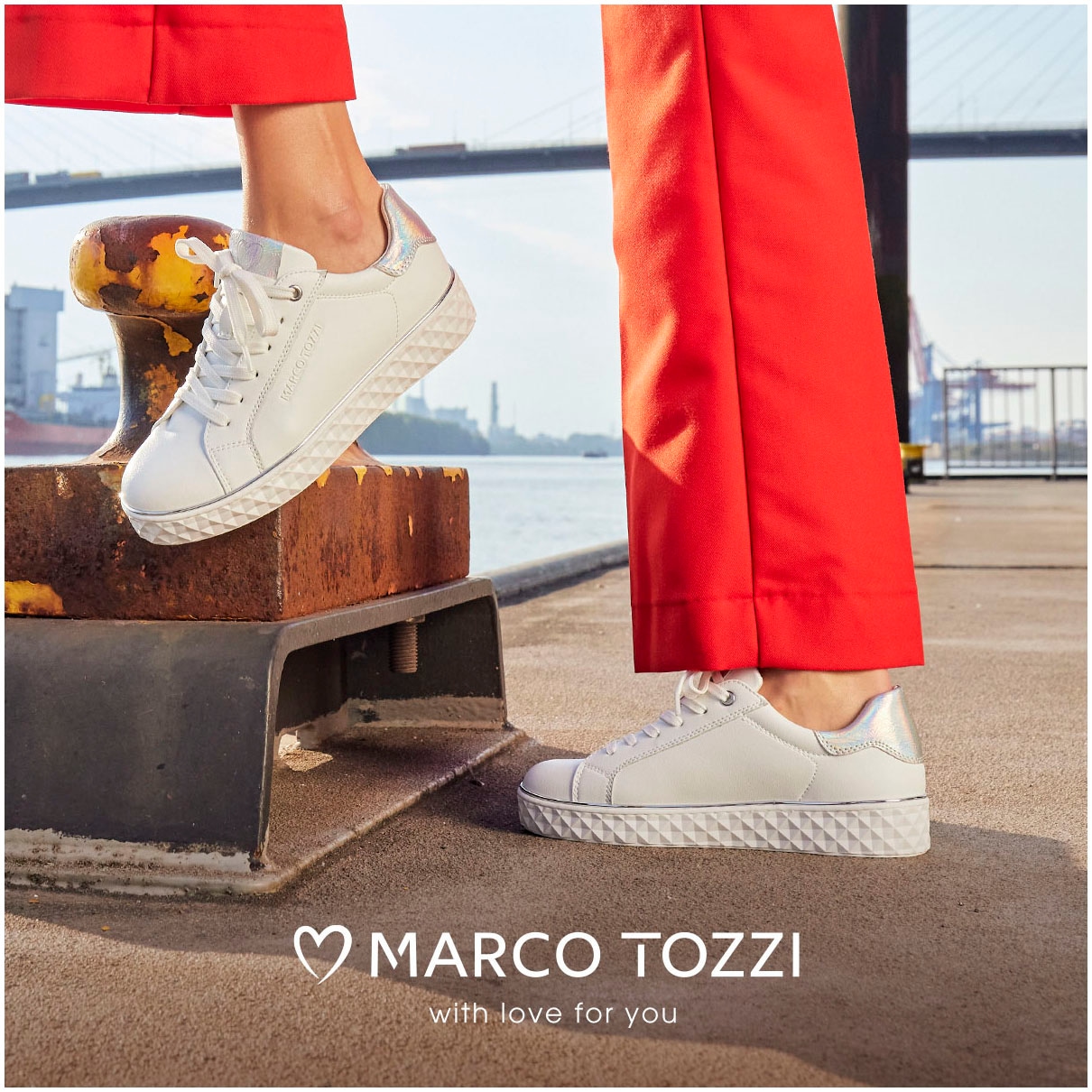 MARCO TOZZI Plateausneaker, mit tollen Metallic-Details, Freizeitschuh, Halbschuh, Schnürschuh