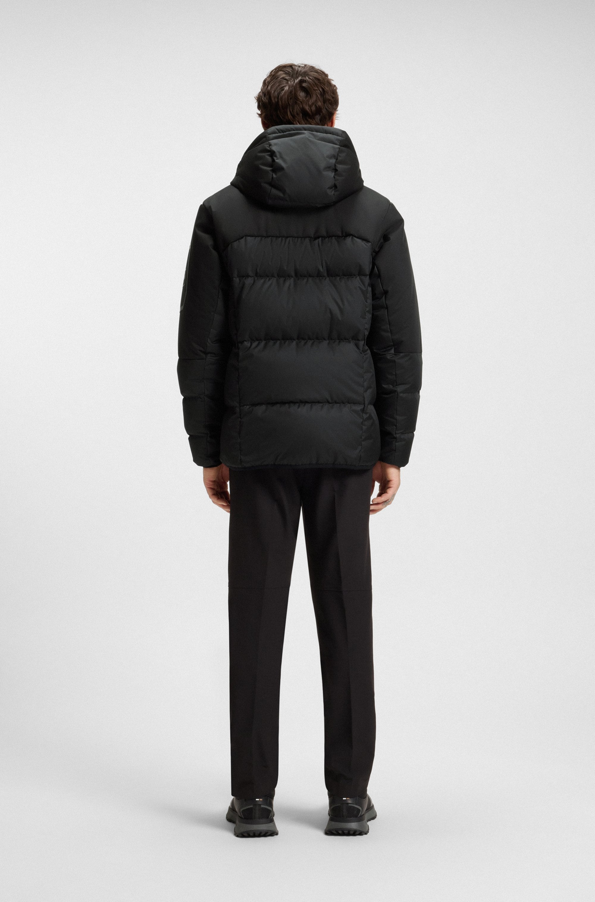 BOSS GREEN Daunenjacke, mit Kapuze, abnehmbare Kapuze, Regular Fit, warm wattiert