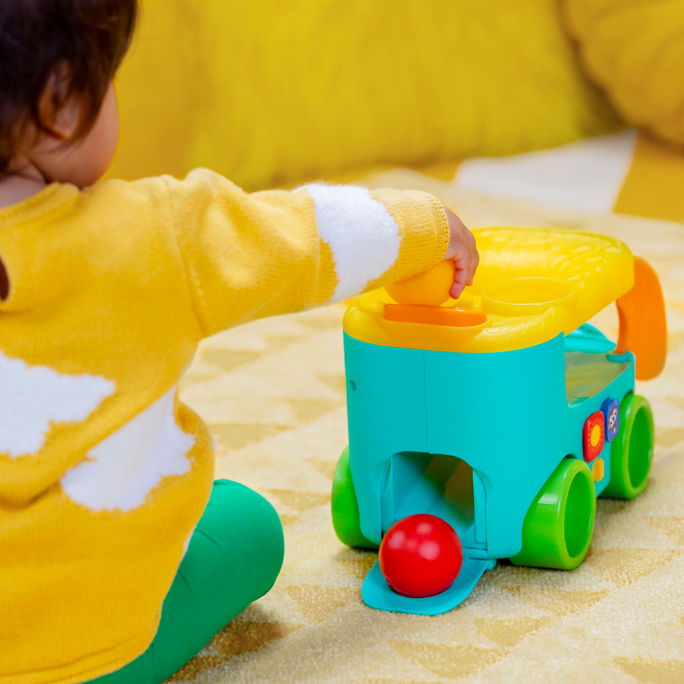 Bright Starts Lernspielzeug »Pop & Roll Safari Bus Ball Play Toy«, mit Licht und Sound