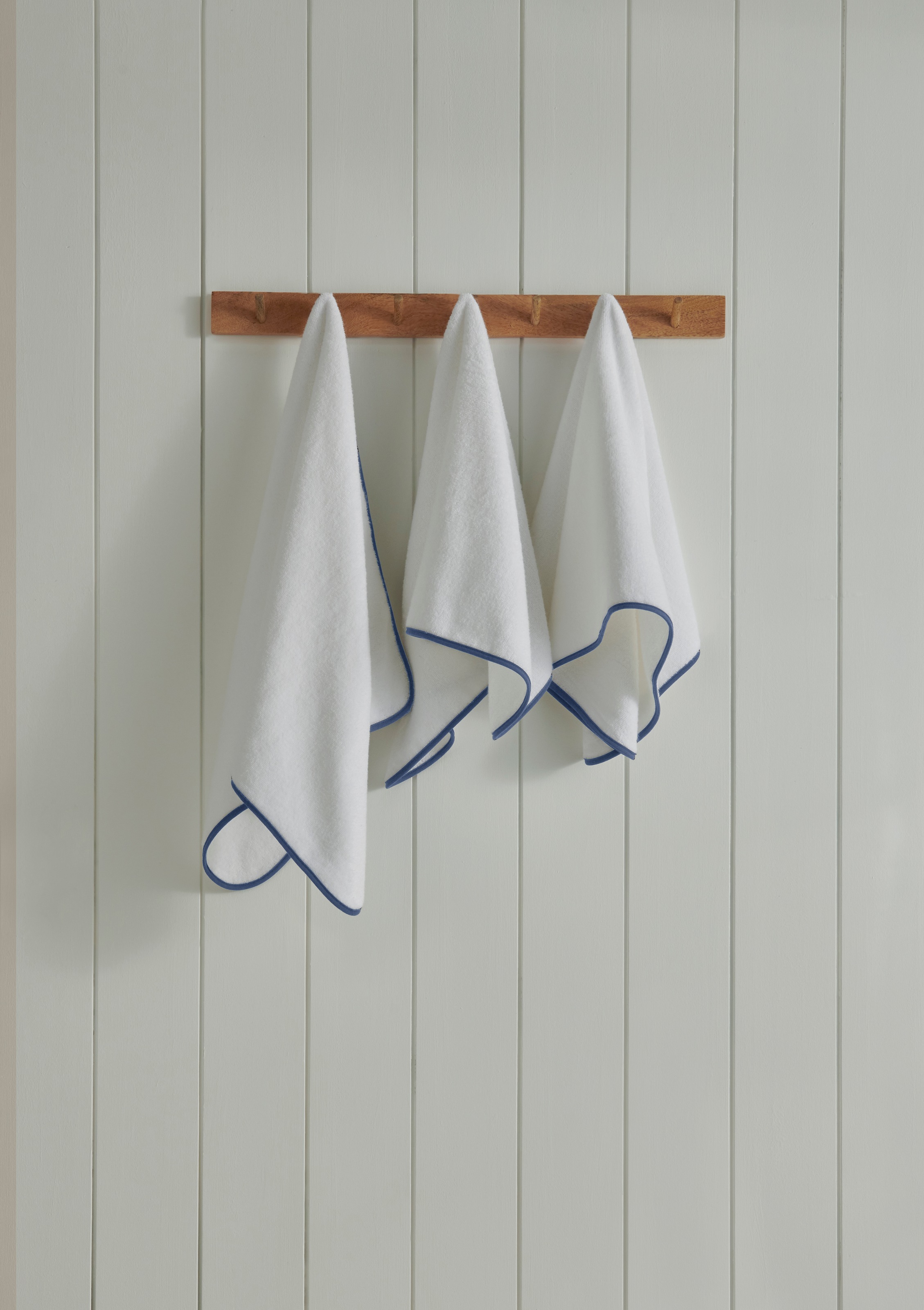 Christy Handtuch Set »Christy«, Set, 3 tlg., Walkfrottier, bestehend aus 2 Handtüchern (40x76 cm) und einem Handtuch (50x100 cm)