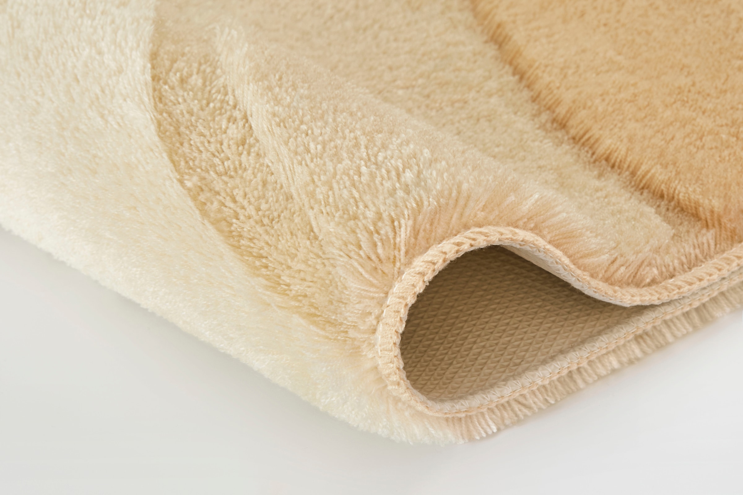 MEUSCH Badematte »Ocean«, rutschhemmend beschichtet, fußbodenheizungsgeeignet, Badteppich, Wellen Design, mit Farbverlauf, Hoch-Tief Effekt, waschbar