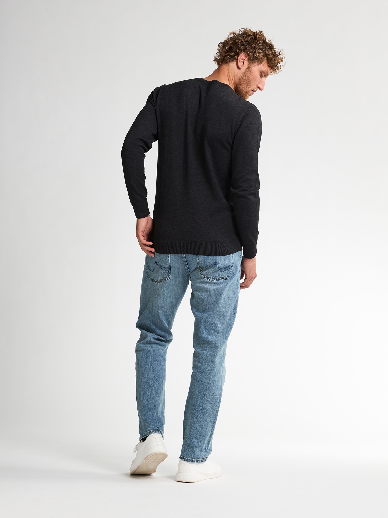 Petrol Industries V-Ausschnitt-Pullover »V-Neck Basi«, Materialmix mit Baumwollanteil